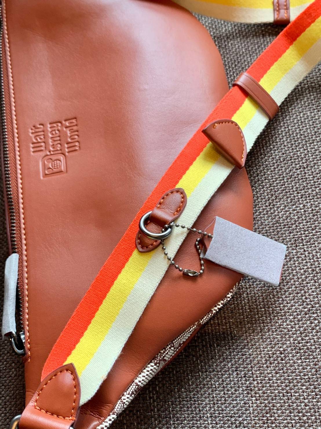 การ์ตูนน่ารักๆ งานปักเน้นๆ สวยงามมากๆค่ะ COACH X DISNEY LEAGUE BELT BAG IN SIGNATURE TEXTILE JACQUARD WITH MICKEY MOUSE AND FRIEND EMBROIDERY ((C8491)) 🌍พร้อมส่งค่ะ! ใช้ได้ทั้งหญิงและชาย