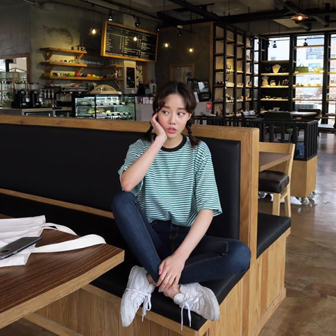 พร้อมส่ง 🦕 Green tops เสื้อยืดแขนสั้นลายทางสีเขียว (IN32345)