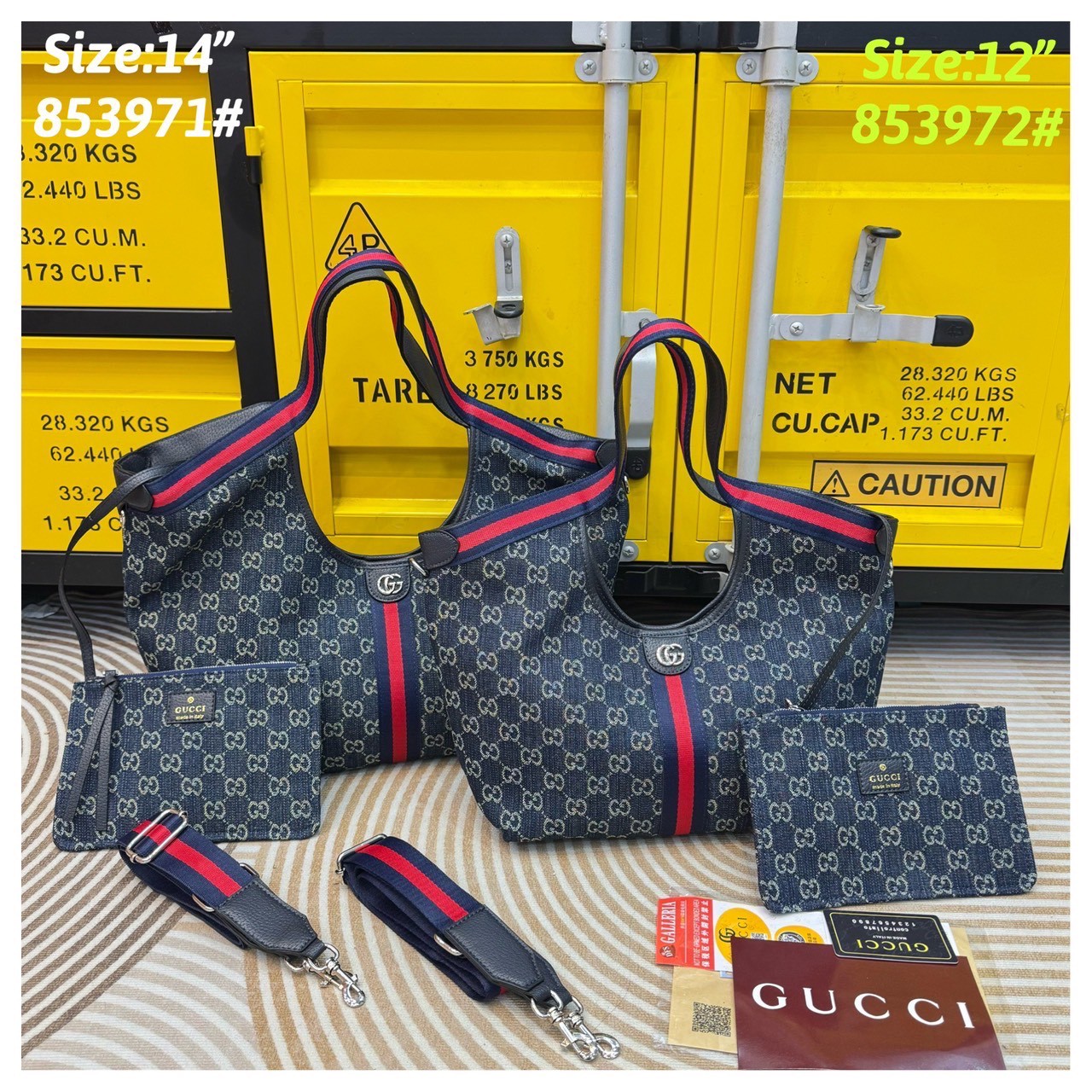 Gucci Giglio Denim Tote Bag กระเป๋าทรงสะพายทรงโท้ทเดนิม ดีไซน์ใหม่ล่าสุด สวยหรู่เท่มาก มาพร้อมใบเล็กเข้าเซ็ท พร้อมสายสะพายยาวเขียวแดงเป็นเอกลักษณ์ ภายในโล่งกว้าง จุของได้เยอะจุใจ ใบจริงสวยน่าใช้มาก สาวๆ ติดแกรมควรมีค่า