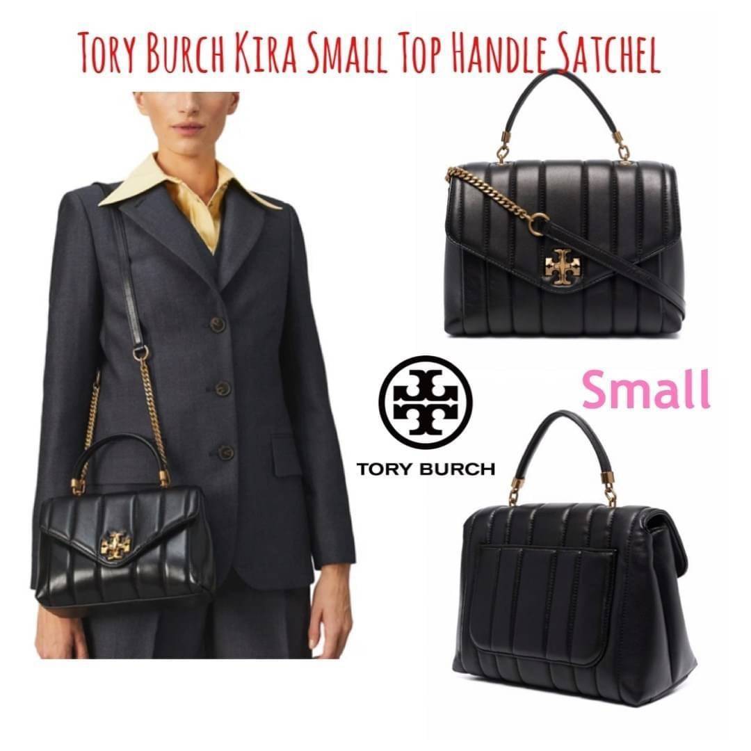 OUTLET 】Tory Burch Kira Top Handle Satchel มี2ขนาด Small/Medium กระเป๋าทรงใหม่ล่าสุดจากรุ่นคิร่า (Kira) มาในเทคนิคตัดเย็บควิลท์แนวขนาน ใช้วัสดุหนังเงานุ่ม สะท้อนแรงบันดาลใจแบบนิวยอร์กจากเบาะหนังในรถคลาสสิค Hardwareสีทองสวยหรู และจุดเด่นอีกรุ่นคิร่าคือความ