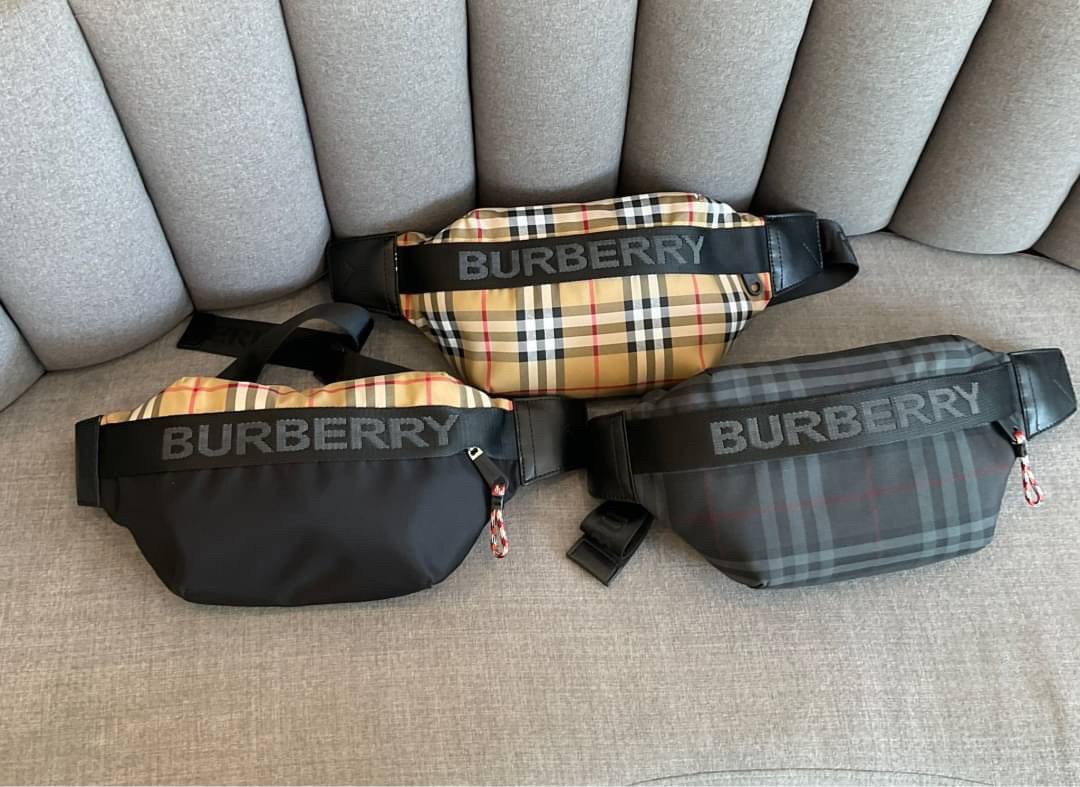 Burberry Vintage Check Sonny Belt Bag รุ่นใหม่ล่าสุด! BURBERRY FRAGRANCES BELT BAG วัสดุ100%POLYAMIDE (Nylon & Canvas)ทกระเป๋าคาดเอว คาดอกแบบ UNISEX ใช้ได้ทุกเพศ ลายวินเทจ