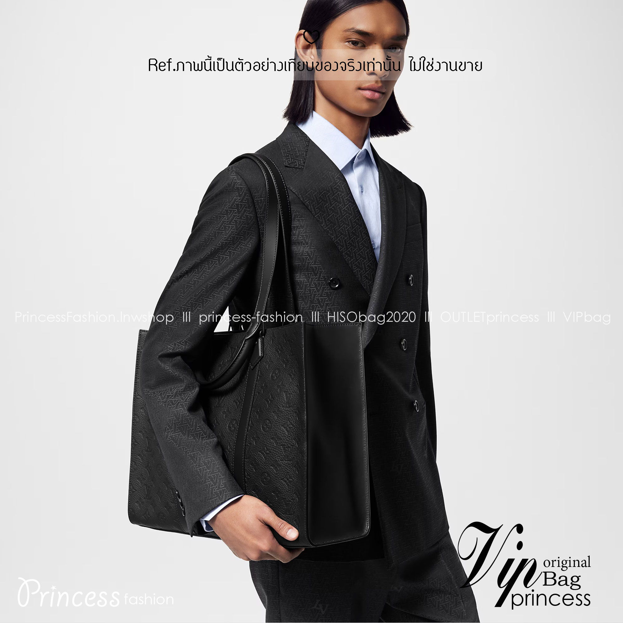 TOP ORI หนังแท้ | LV Sac Plat 24H Tote bag กระเป๋าโท้ทใบใหญ่ หนัง Taurillon ฉลุลายโมโนแกรมสวยหรูคมชัด สะท้อนความสง่างามเปี่ยมเสน่ห์สไตล์มัสคิวลีน ด้านในมีพื้นที่จุของได้มาก มีช่องแบ่งสัดส่วนด้านในไว้อย่างดี