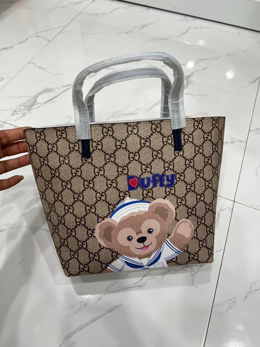 รวมแบบ GUCCI Children's tote bag / Gucci kid tote / Gucci bag พร้อมส่งสต๊อกแน่น กับกระเป๋าโท้ทคิดท์ ไซส์น่ารักน่าใช้ ฮอตไม่หยุด เด็ดทุกดีไซน์ มีลายเข้าใหม่มากกว่าในรูปนะคะ **สินค้าเกรดออริจินอล 1:1 สลับแท้ งานสวยตามรูป ภาพถ่ายจากงานขายจริง ใช้งานต่าง