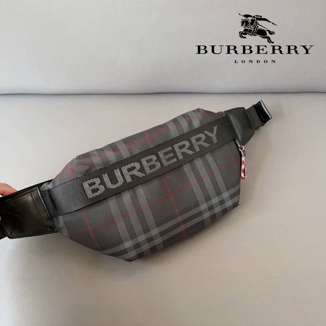 Burberry Vintage Check Sonny Belt Bag / BURBERRY FRAGRANCES BELT BAG วัสดุ 100% POLYAMIDE (Nylon & Canvas) กระเป๋าคาดเอว คาดอกแบบ UNISEX ใช้ได้ทุกเพศ ลายวินเทจตามแบบฉบับของแบรนด์