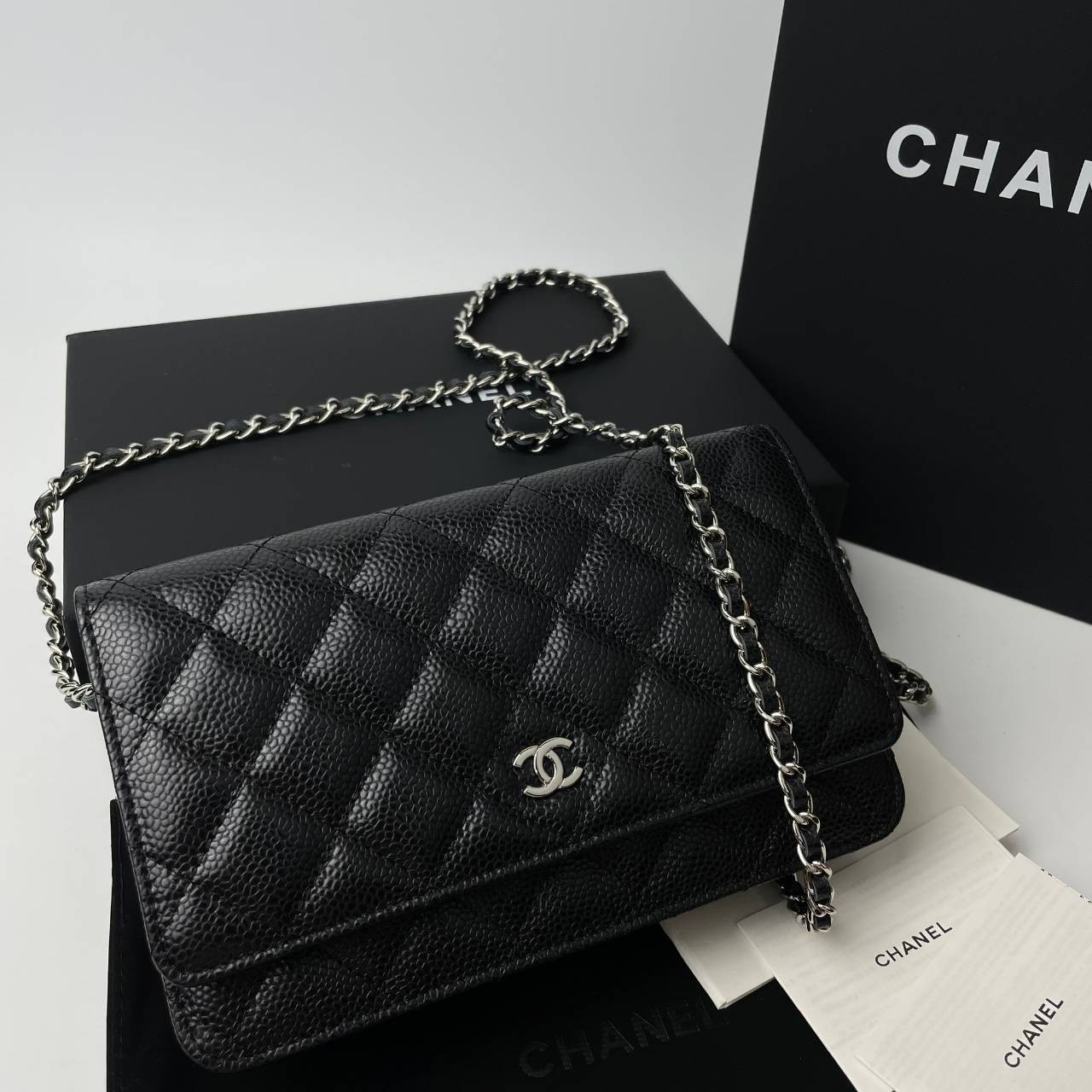 Chanel Wallet On Chain รุ่น Micro chip *หนังคาเวียร์* เกรดท็อปออริจินอล 1:1 สลับแท้ เกรดขายดีสุด งานสวยเป๊ะปัง ทรงสวยตรงปก ไม่ผิดหวัง ใช้งานต่างประเทศได้ ภาพถ่ายจากงานขายจริง