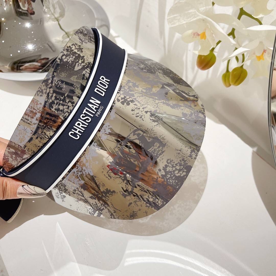 DiorClub V1U Blue Toile de Jouy Visor / Dior Sun Visor Cap ภาพสินค้าถ่ายจากงานขายจริงใช้งานต่างประเทศได้