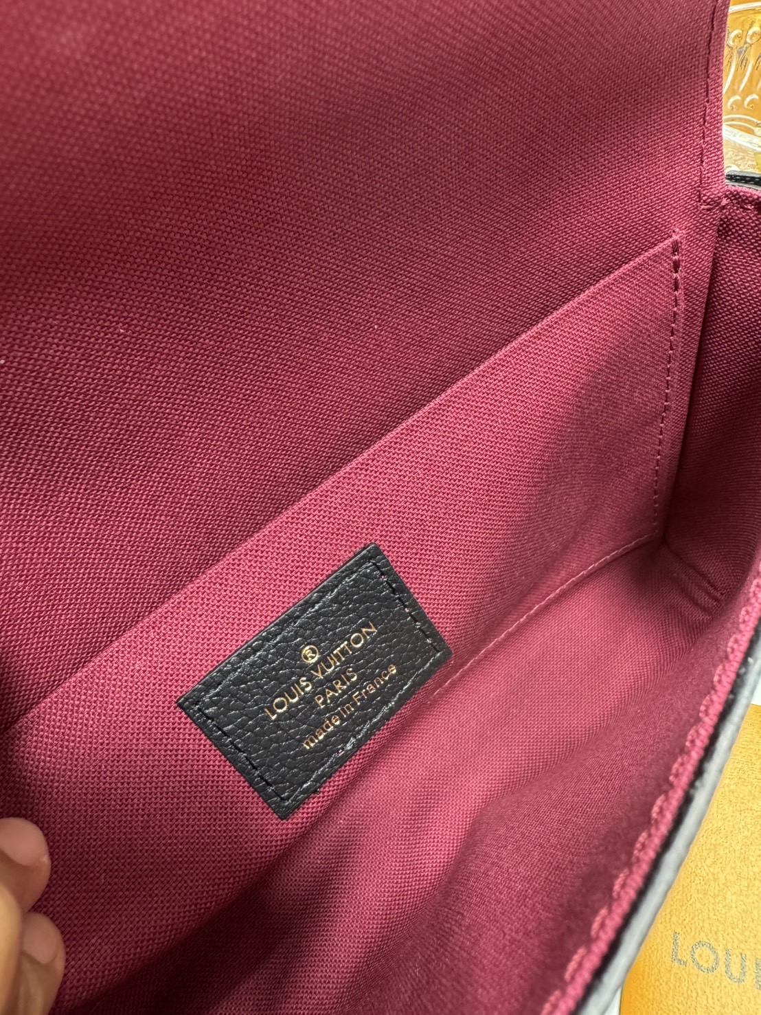 OP ORI หนังแท้ | LV Felicie Pochette bag in soft Monogram Empreinte leather กระเป๋าสะพายทรงพอชขนาดกะทัดรัด หนัง Monogram Empreinte เนื้อนุ่มประทับลาย Monogram สุดไอคอนิก