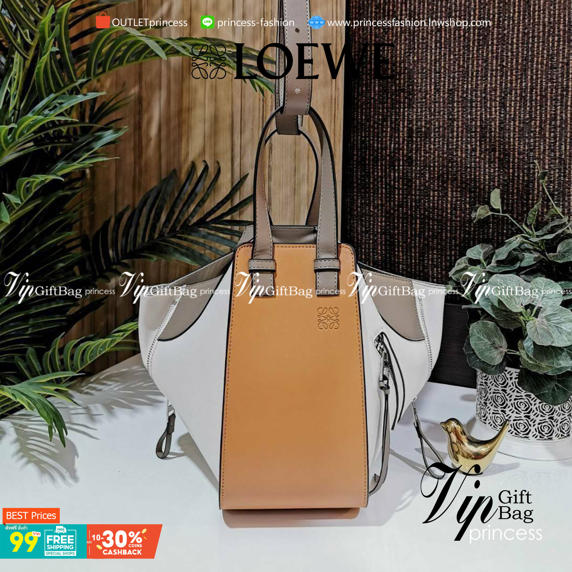 LOEWE HANDLE & SHOULDER BAG GIFT WITH PURCHASE (GWP) กระเป๋าถือหรือสะพายหนังแท้พรีเมี่ยมกิ๊ฟ Limited จาก LOEWE PERFUME DUTYFREE รุ่น Rare items สุดๆวัสดุหนังแท้ Calfskin หนังสวยดีไซน์มีเอกลักษณ์ ใบใหญ่กำลังดี น้ำหนักเบา สามารถปรับได้หลายทรง ด้านข้างมีซิปป