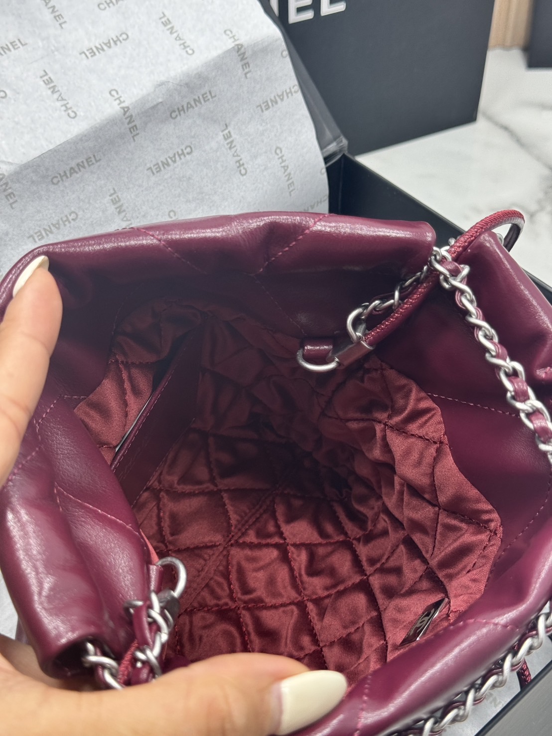 พร้อมส่ง 11 สี ORI หนังแท้ | CHANEL 22 Mini Handbag กระเป๋าสะพายสุดหรู รุ่นยอดนิยม 🤍 เกรดออริจินอล หนังแท้ ภาพถ่ายจากงานขายจริง ใช้งานต่างประเทศได้