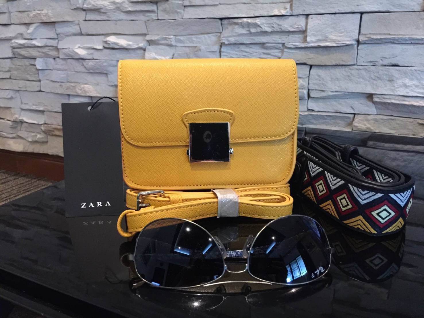 Don't Miss! Best Seller! ZARA CROSSBODY WITH 2STRAPS กระเป๋าถือหรือสะพายทรงคลัชรุ่นยอดนิยมวัสดุหนัง Saffiano อยู่ทรงสวยหรูสไตล์ PRADA แข็งแรงทนทาน ดีไซน์เก๋ไม่ซ้ำใคร เปิดปิดด้วยตัวล๊อคเอกลักษณ์ของ ZARA ภายในมีโลโก้ สามารถใส่มือถือ iphone7+ ได้ โดดเด่