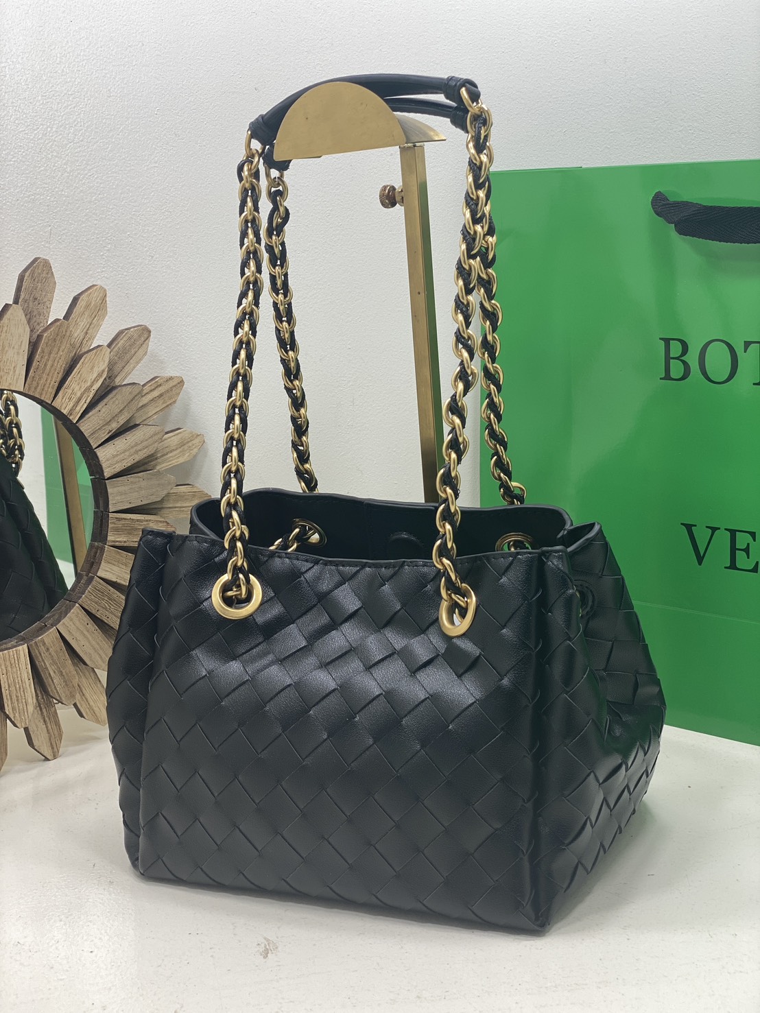 ORI หนังแท้ | Bottega Veneta Parachute Chain small shoulder bag / BV Hobo Bag กระเป๋าสะพายสุดชิค งานสานดีไซน์เรียบหรูโดดเด่น 🤍 เกรดออริจินอล หนังแท้