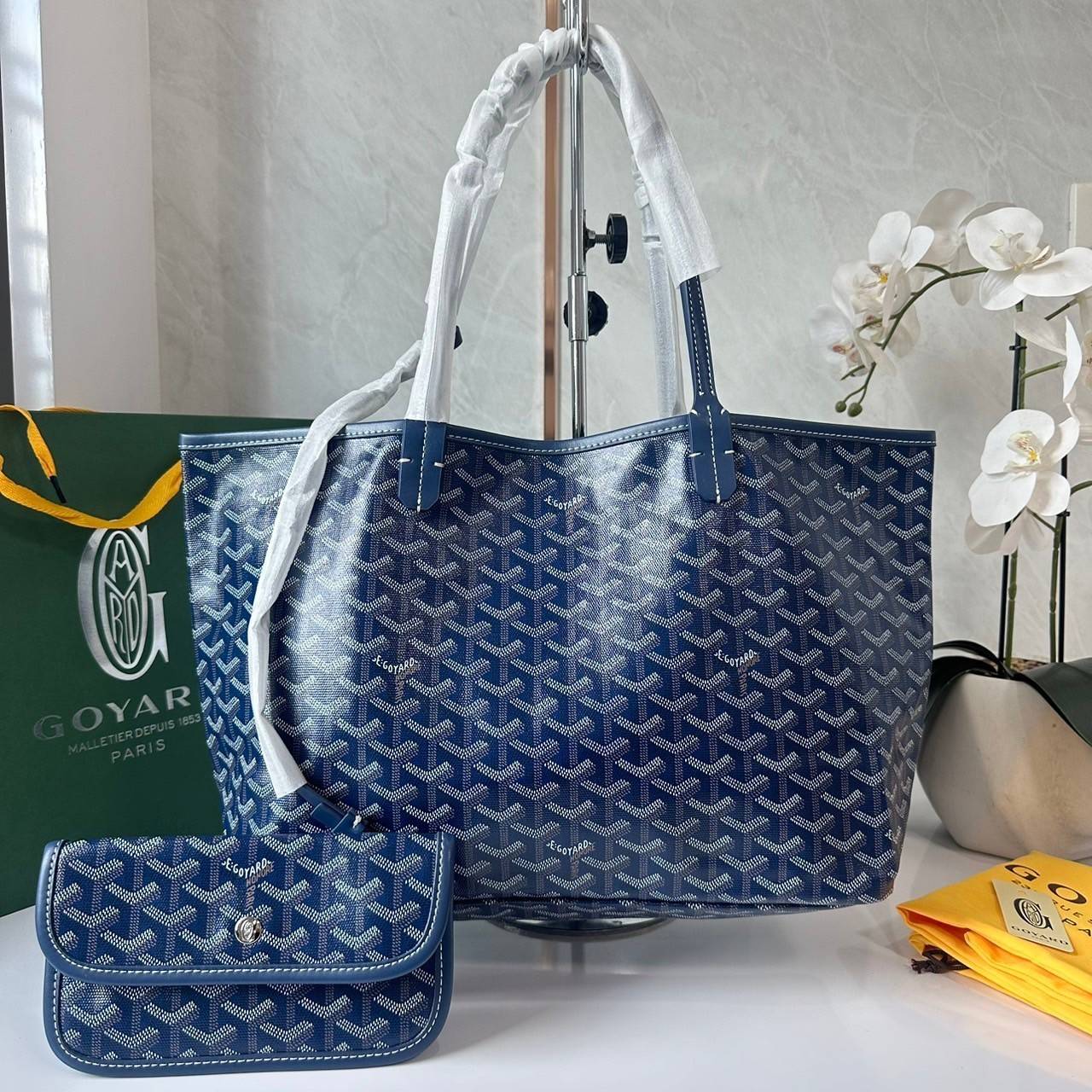 พร้อมส่ง 5 สี PM GOYARD ANJOU PM REVERSIBLE TOTE BAG / Goyard tote bag กระเป๋าทรงโท้ทใบใหญ่ เกรดไฮเอน 1:1 ใช้งานต่างประเทศได้ ภาพถ่ายจากงานขายจริง