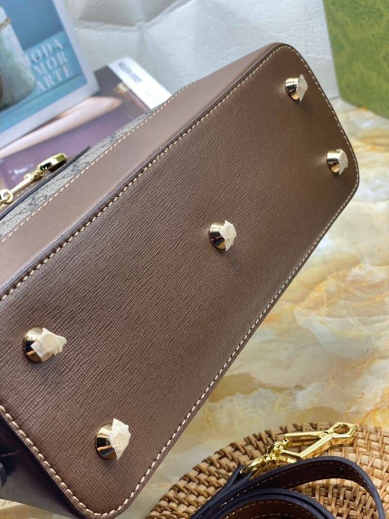 VIP GIFT 】หนังแท้ GUCCI Horsebit 1955 small top handle bag