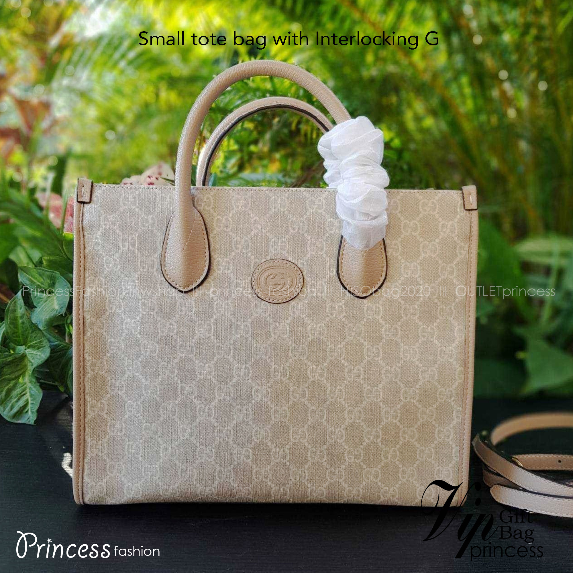 GUCCI Small tote bag with Interlocking G กระเป๋าทรงTOTE ใบใหญ่สุดหรูหรา คลาสสิค จุของได้เยอะ มาพร้อมสายสะพายยาว สามารถถอดเก็บได้ ใช้ได้ทุกโอกาส เป็นอีกรุ่นที่โดดเด่นมากๆ