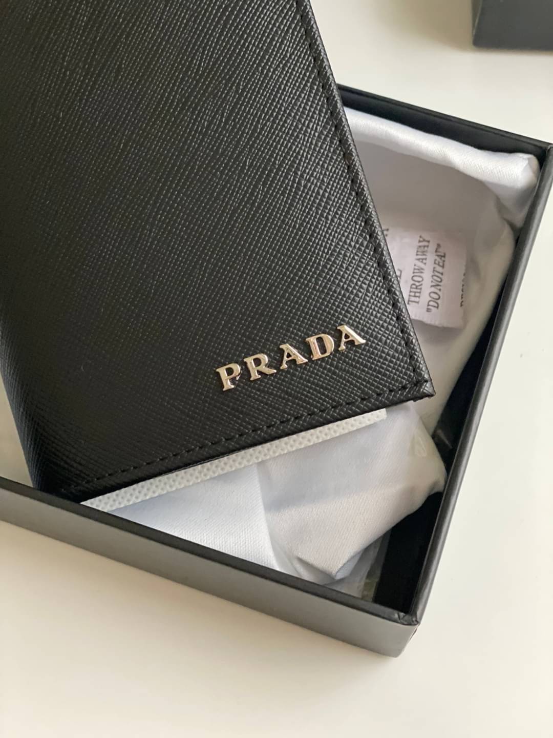 VIP หนังแท้ 】PRADA Men Saffiano Zipper Leather Billfold Long Wallet - Black