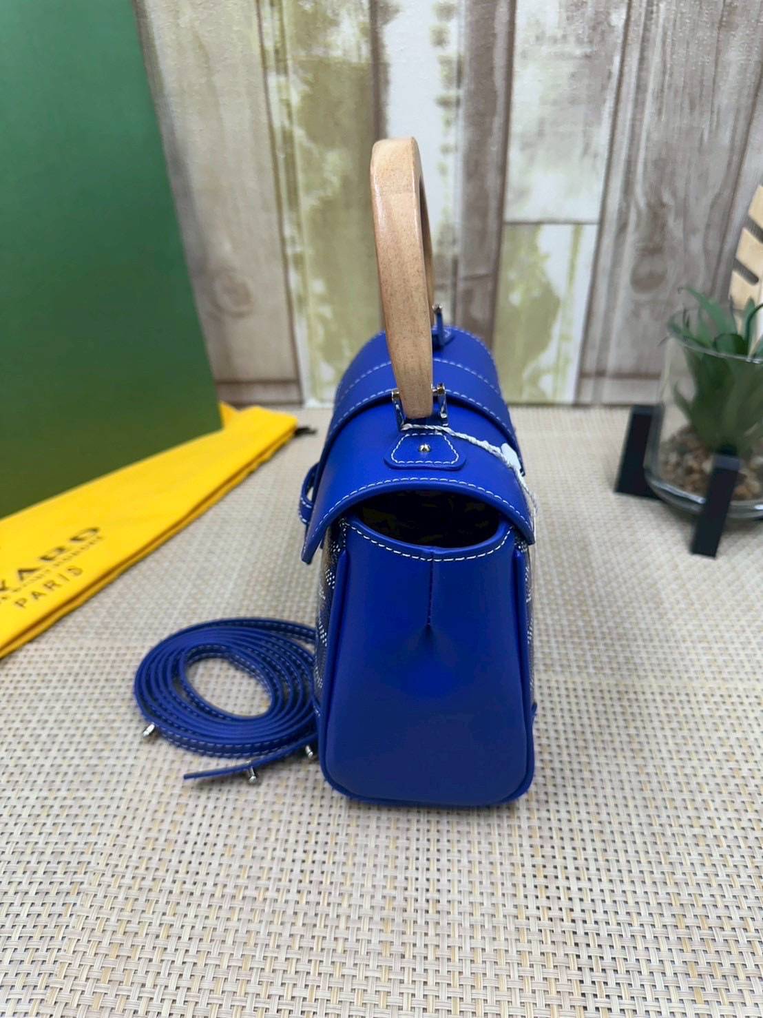 10 สี ORI หนังแท้ | GOYARD Saïgon Souple Mini Bag 20cm กระเป๋าถือ/สะพายดีไซน์หูจับไม้เป็นเอกลักษณ์ที่สวยหรูหราสง่างาม