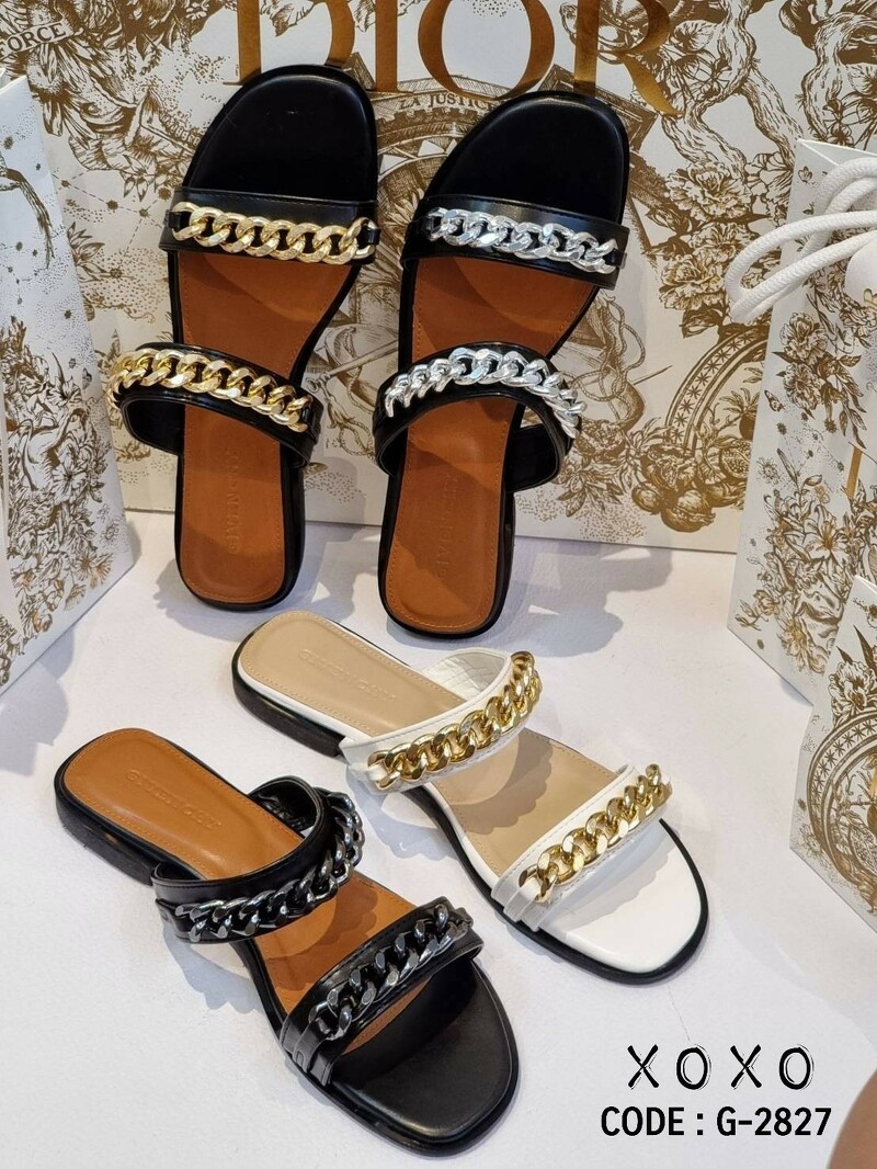 Givenchy Sandals แตะ โซ่ สวย เก๋ งานขายดีตลอดกาล แมทส์ชุดง่าย น้ำหนักเบา วัสดุหนัง PU แต่งโซ่อย่างดีอะไหล่หนา ดูแพงเกินราคาขาย น้ำหนักเบา