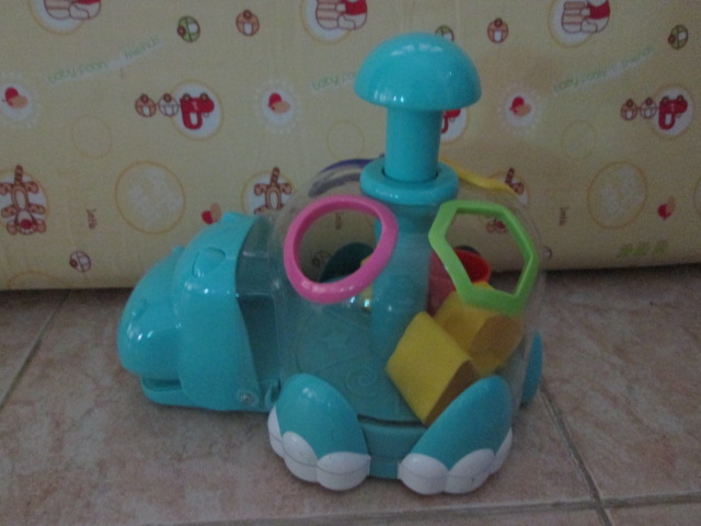 Chicco Hippo Sorting Shape Spinner ของเล่นเสริมพัฒนาการสำหรับเด็กมือสอง