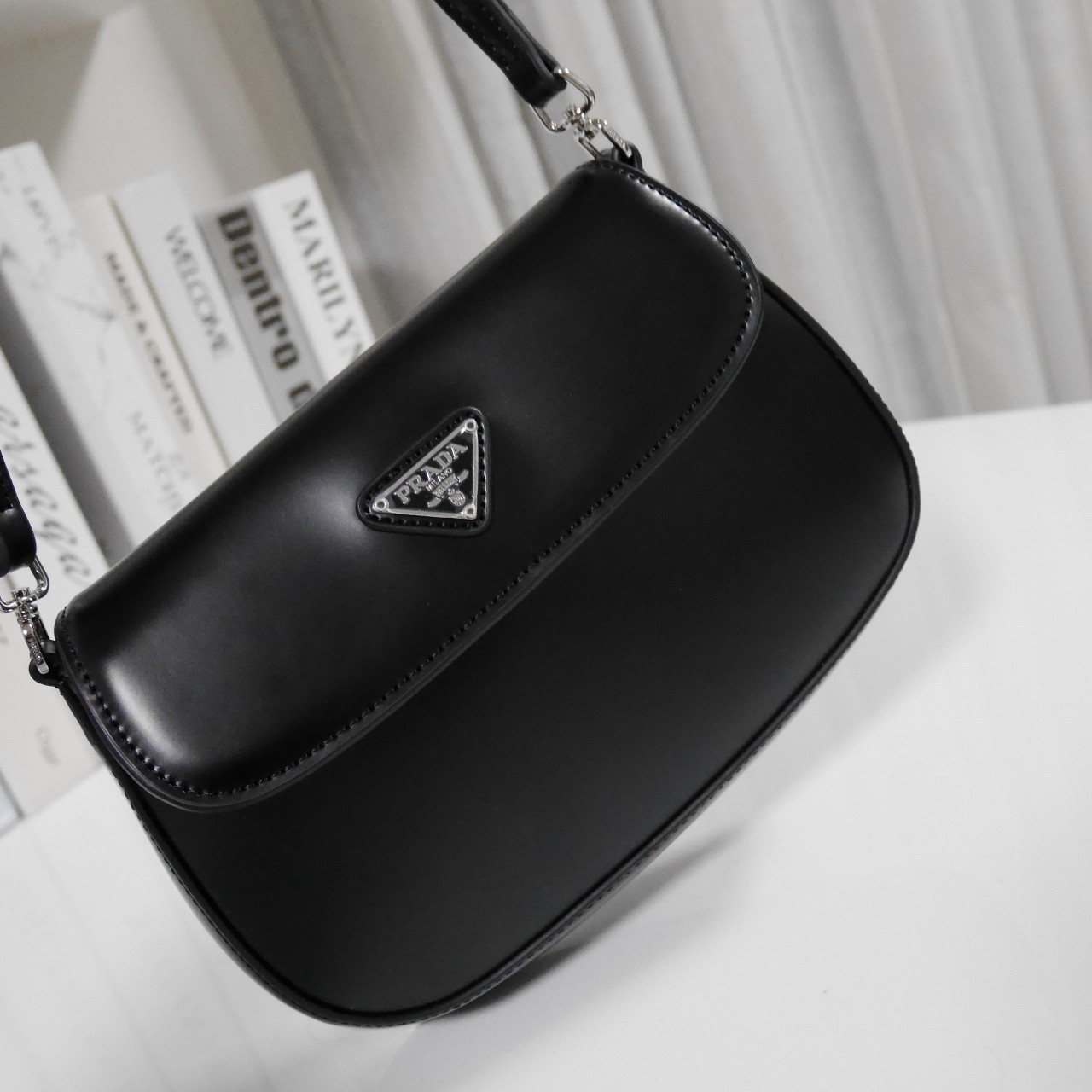 PRADA CLEO BRUSHED LEATHER SHOULDER BAG กระเป๋าทรงสวยยอดฮิต ทรงสะพายไหล่สวยหรูอยู่ทรง หนังเรียบเงาหรูสุดคลาสสิก