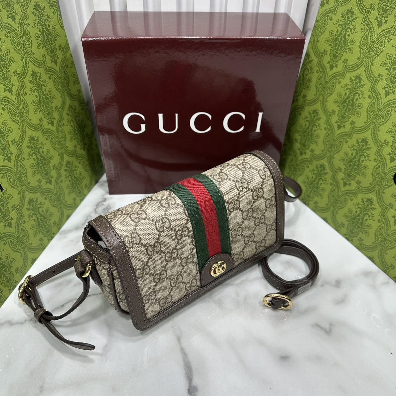 ORI หนังแท้ | Gucci Ophidia mini shoulder bag Monogram Double G / Gucci Crossbody Bag กระเป๋าสะพาย คอลเล็กชั่น Ophidia มอบชีวิตชีวาให้กับมรดกของแบรนด์ด้วยแถบ Web