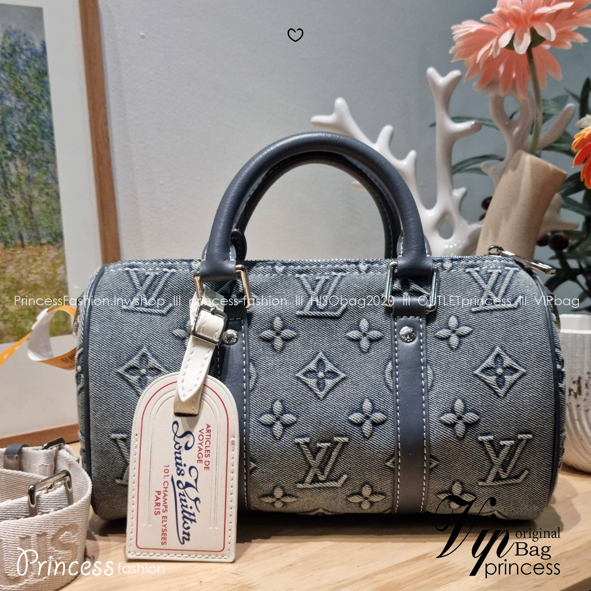 LV bandouliere 25 washed denim monogram keepall bag ใหม่ล่าสุด กับกระเป๋าทรงหมอนสุดฮิต ที่มาในรูปแบบ washed denim สวยคลาสสิค ดูแพงสุดๆ