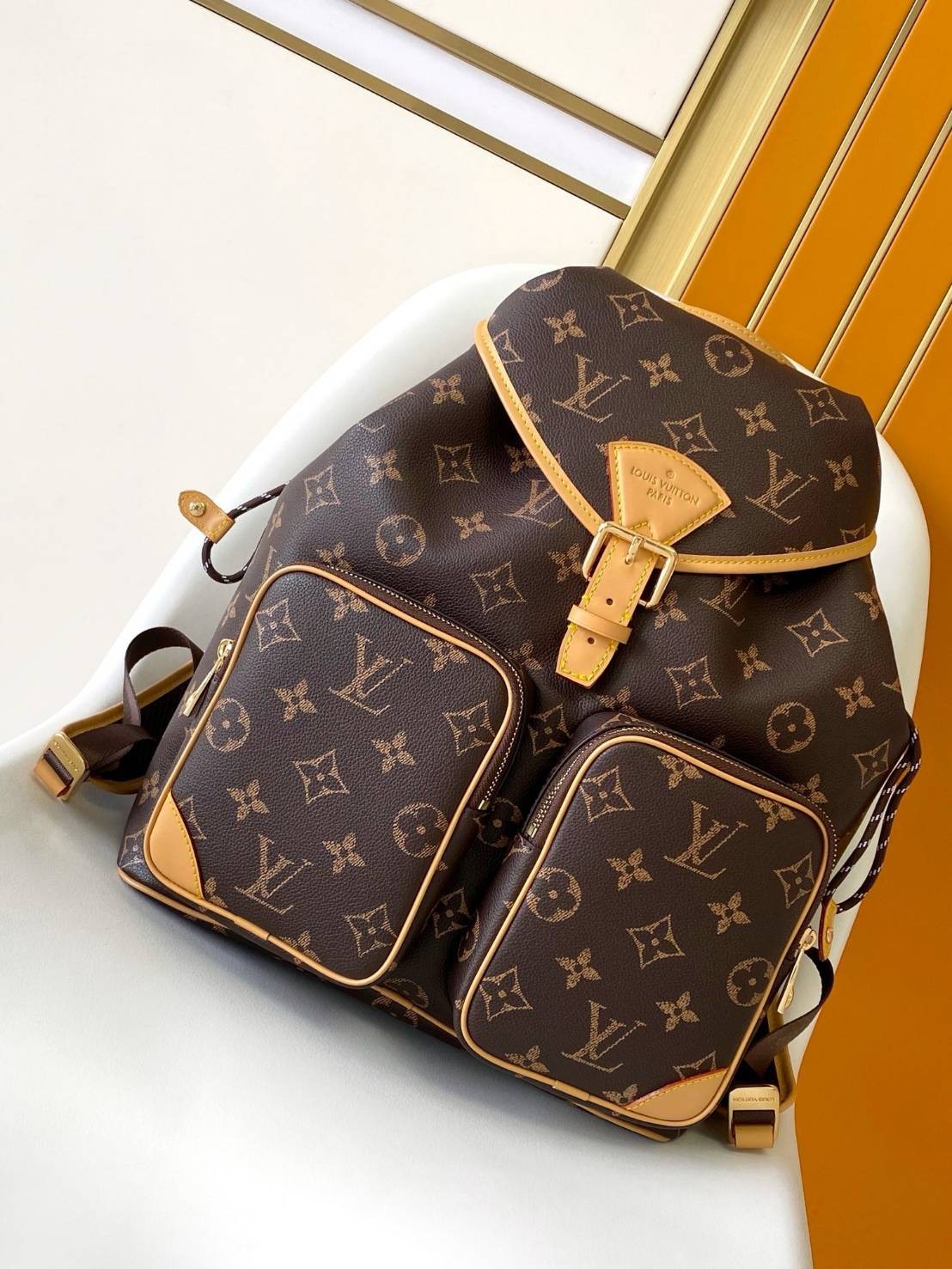 VIP หนังแท้ | LV Montsouris Cargo Backpacks Christopher Monogram กระเป๋าเป้ ลายโมโนแกรมสวยหรูคลาสสิก 🤍 เกรดวีไอพี เกรดดีสุด