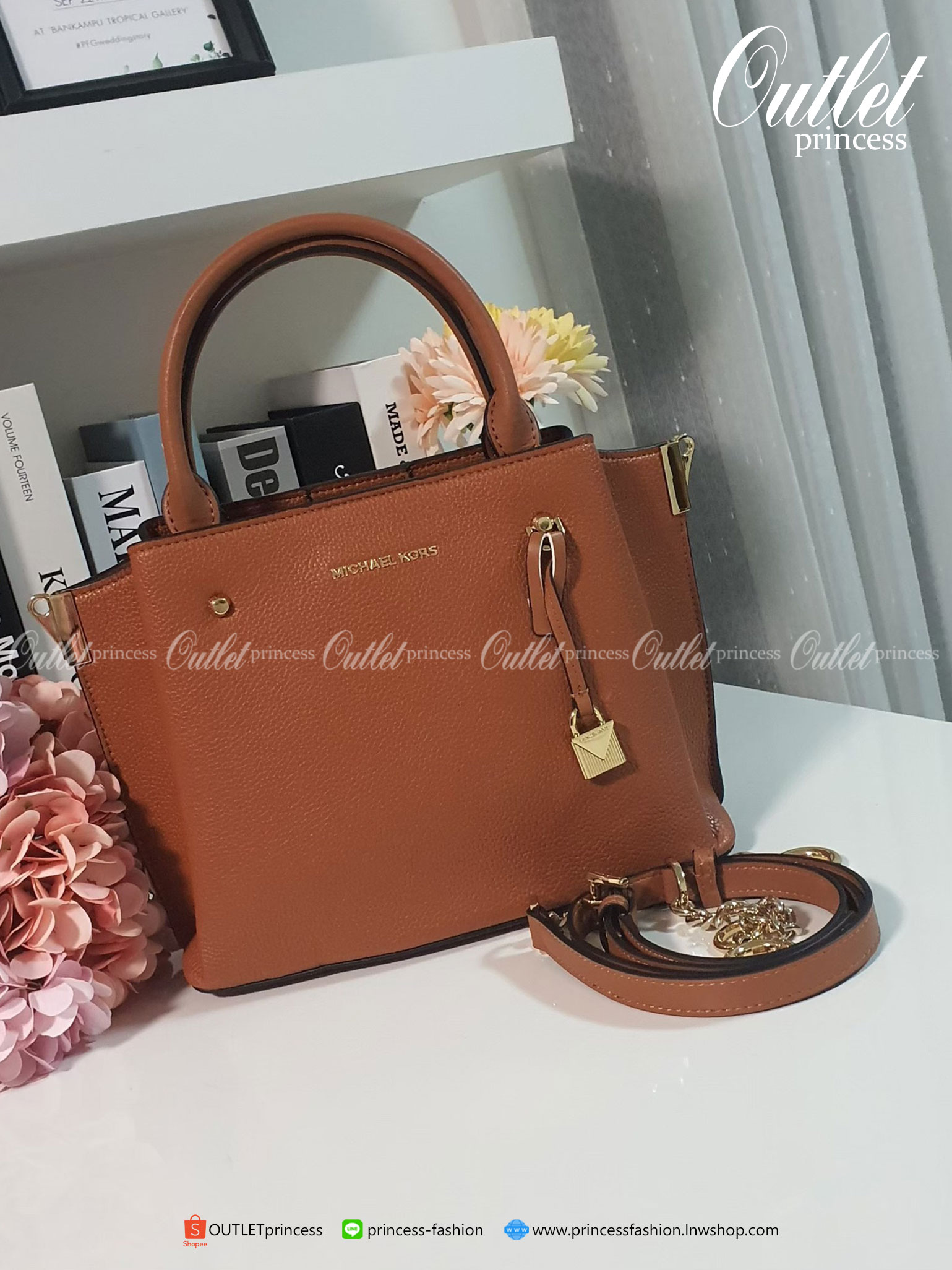 ของแท้ 100% NEW COLLECTION!! MICHAEL KORS GENIE LEATHER BAG สีน้ำตาล