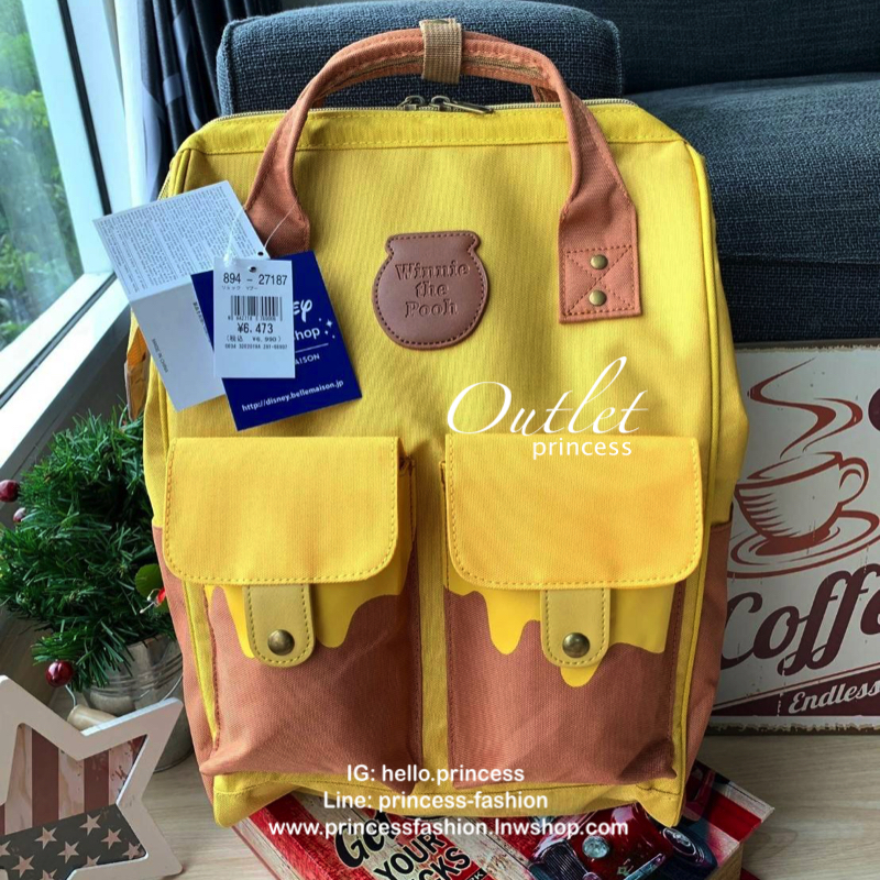 Belle Maison's Disney Fantasy Bags! รุ่น Classic Backpack จากBellemaison แห่งเดียวในประเทศญี่ปุ่น มีรูปโฉมและสไตล์ใช้งานคล้ายแบรนด์ Anello แต่งแต้มสีสันและลวดลายเพิ่มเติมลงบนกระเป๋าจากเหล่าการ์ตูนของดิสนีย์ เป็นรุ่นลิมิเตทสุดๆที่ออกมาไม่บ่อยเลยคร้า!!