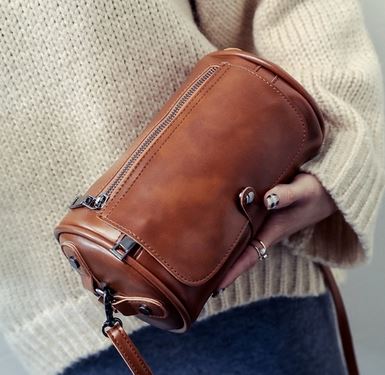 กระเป๋าสะพายข้าง ทรงกระบอก ขนาดกลาง กระเป๋าสะพาย แฟชั่น วัยรุ่น ทรงกระบอก หากแบบยาก ดีไซน์ สวยเท่ 151480