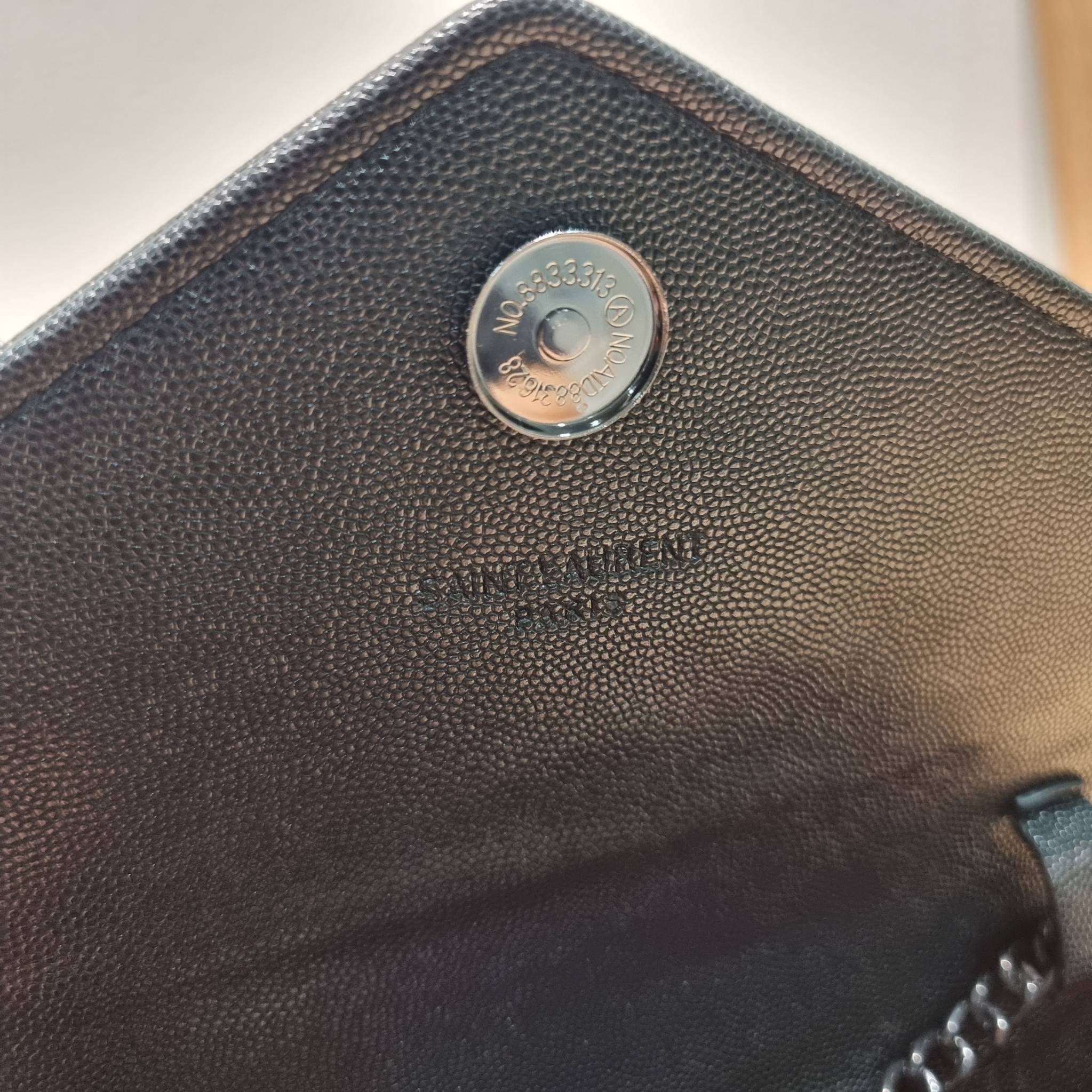 YSL WOC 9 ไม่เคยผิดหวังจริงๆ!! กับรุ่นที่สาวๆรู้กัน Yves Saint laurent clutch bag with chain กระเป๋าสะพายทรง woc สุดฮอต ดีไซน์เรียบหรู