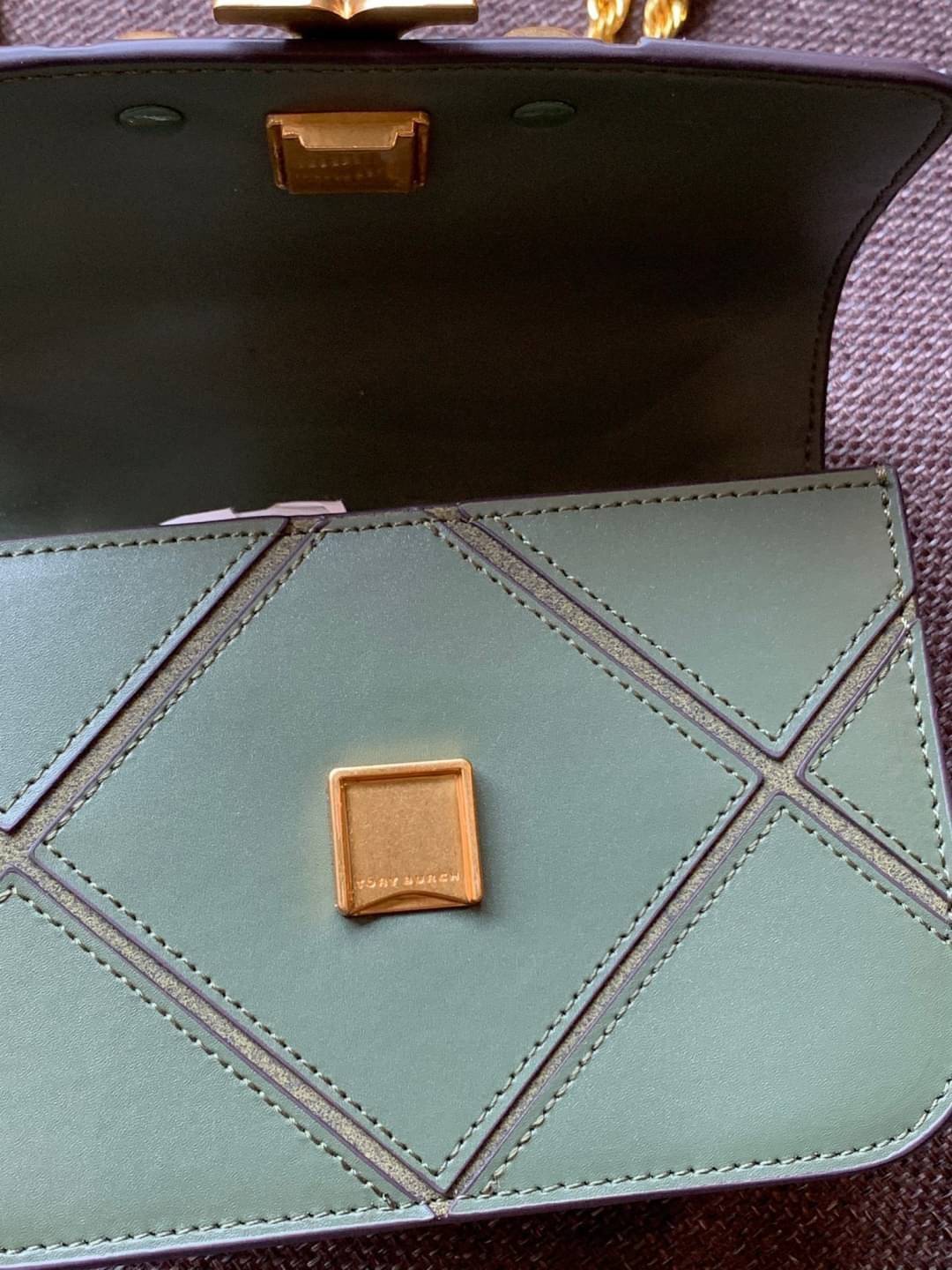 TORY BURCH ELEANOR SMALL SHOULDER BAG / Tory Burch Eleanor quilted shoulder bag น้องเล็ก หรู ดูแพง ลุคไหนๆ ใบนี้เอาอยู่เลยค่าา! Best seller ใครยังไม่มีติดตัว รอบนี้จัดเลยค่าา