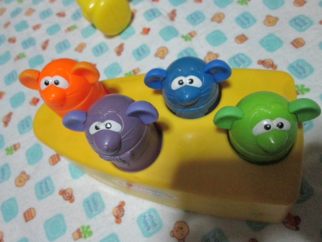 Playskool Poundin' Mouse ของเล่นมือสอง (ทุบๆตอกๆ)