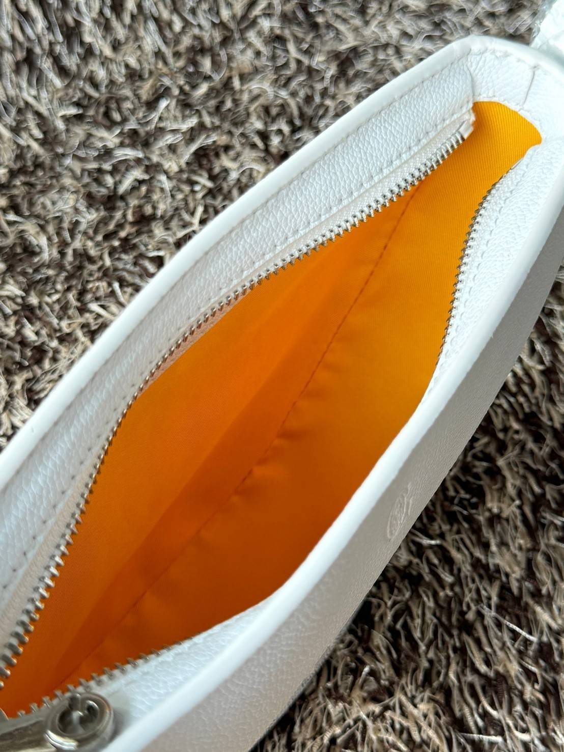 ORI หนังแท้ | GOYARD Hirondelle Bag กระเป๋าสะพายทรงครึ่งวงกลม ใข้งานได้หลายแบบทั้งในสไตล์ลําลอง