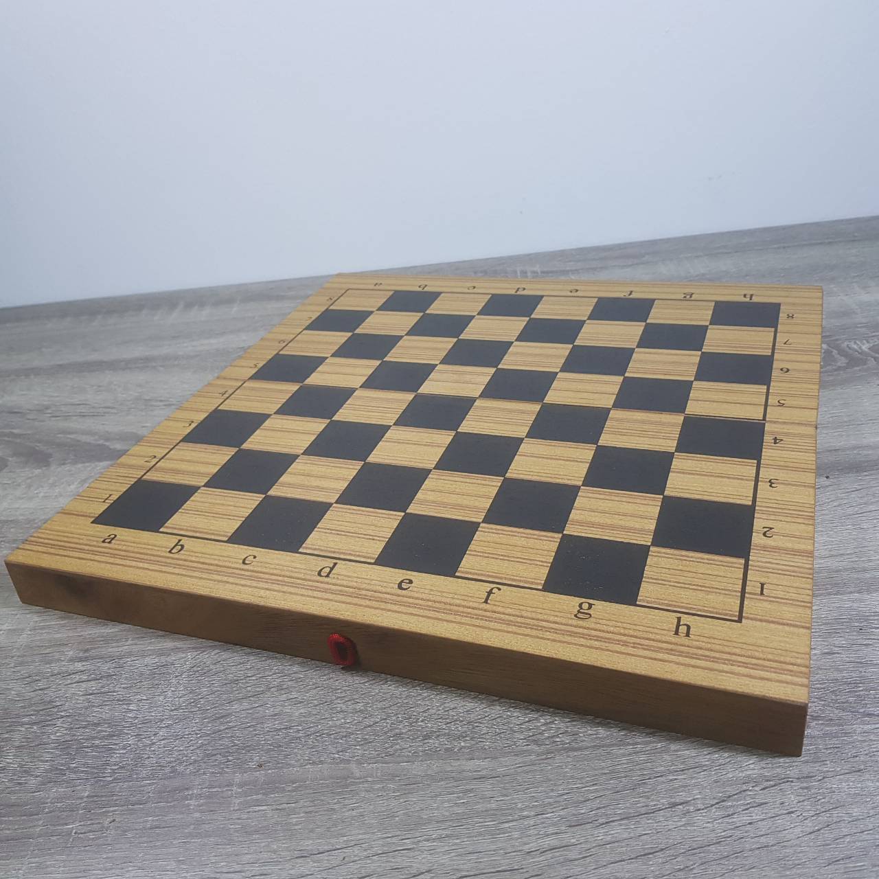 กระดานหมากรุกช่องดำขนาดจัมโบ้ช่อง5x5 cm.(กระดานขนาด47x48cm.)