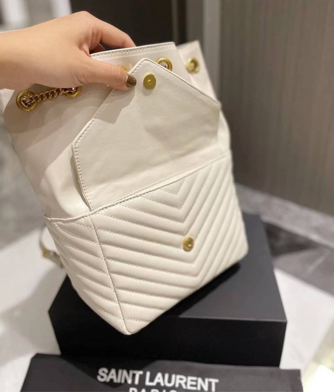 VIP Saint Laurent Joe Drawstring Quilted backpack / YSL Joe Drawstring / YSL Backpack 8" กระเป๋าเป้ใบเล็ก พร้อมส่ง ภาพถ่ายจากงานจริง