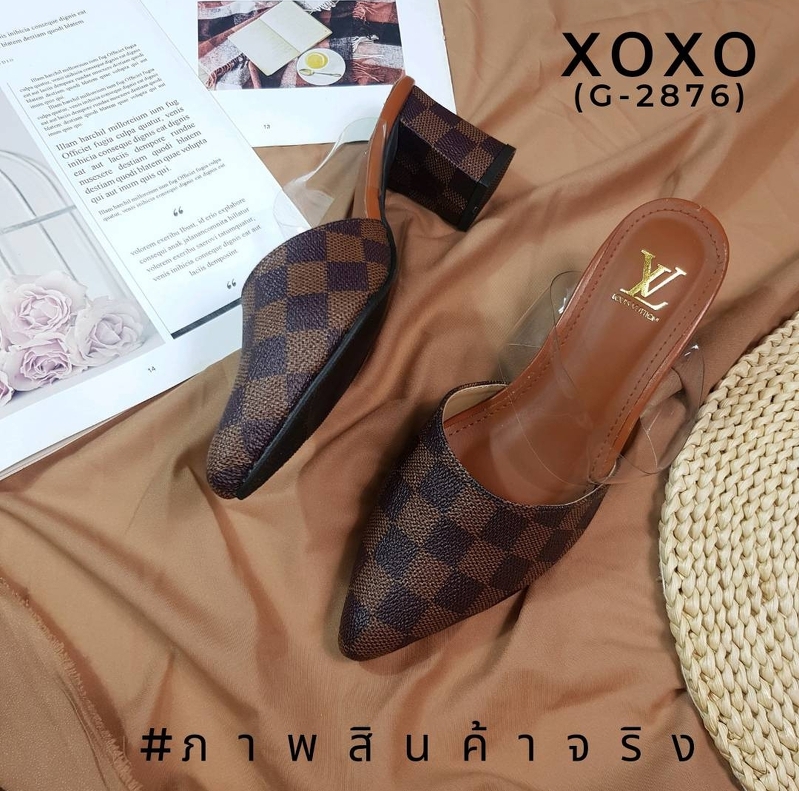 Louis Vuitton, Gucci รองเท้างานสวมหน้าวี หนัง PU ตีลายแบรนด์ งาน สวย หรู ดูแพงเกินราคาขาย คาดอีกชั้นเป็นพลาสติกใส่อย่างดีเนื้อนุ่ม ใส่สบาย ทรงนี้ใส่แล้วขาเรียวยาวนะจร้าซีสๆ แมทส์ชุดง่าย ส้นแท่ง ใส่ใช้งานไม่เมื่อย รับน้ำหนักได้ดี