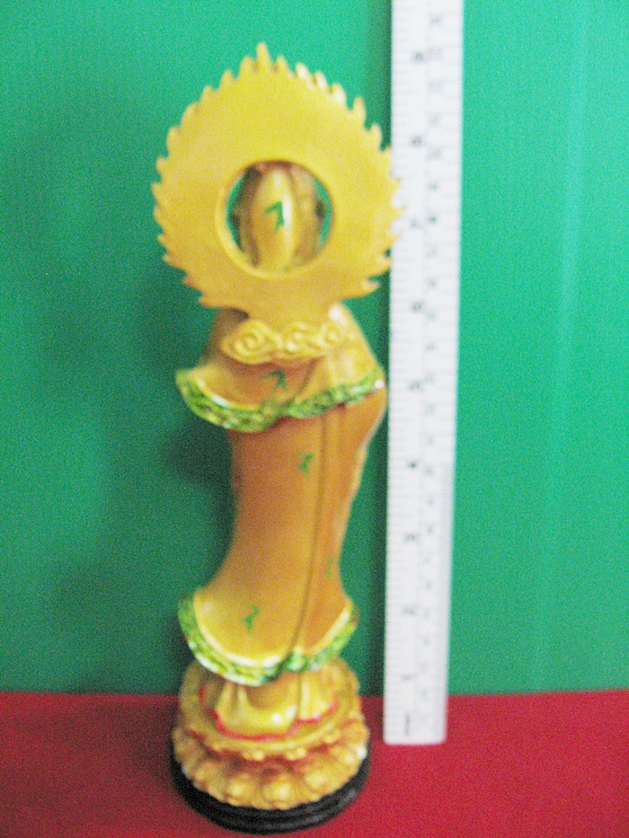 สินค้าหมดค่ะ องค์เจ้าแม่กวนอิมปางประทานพรโปรยน้ำทิพย์ค่ะ