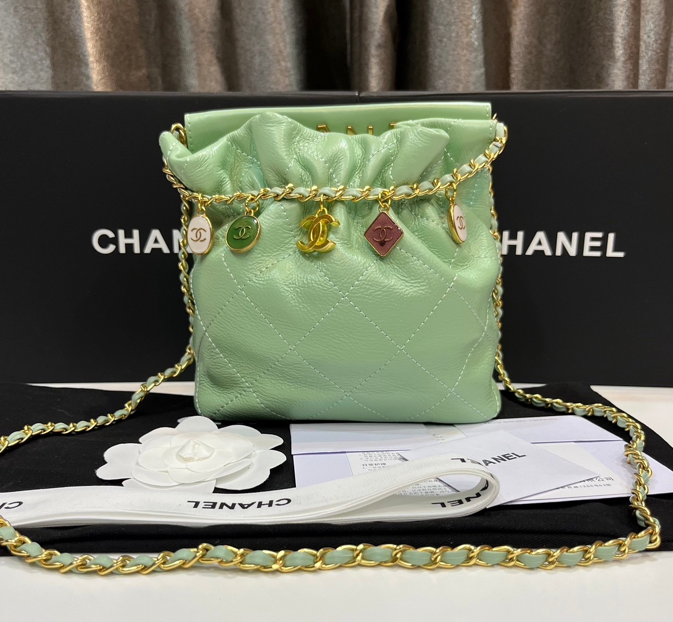 CHANEL 23p mini 22bag / Chanel 23P mini bucket bag / Chanel ss22 shopping tote กระเป๋าสะพายไซส์มินิ เกรดออริ 1:1 ใช้งานต่างประเทศได้