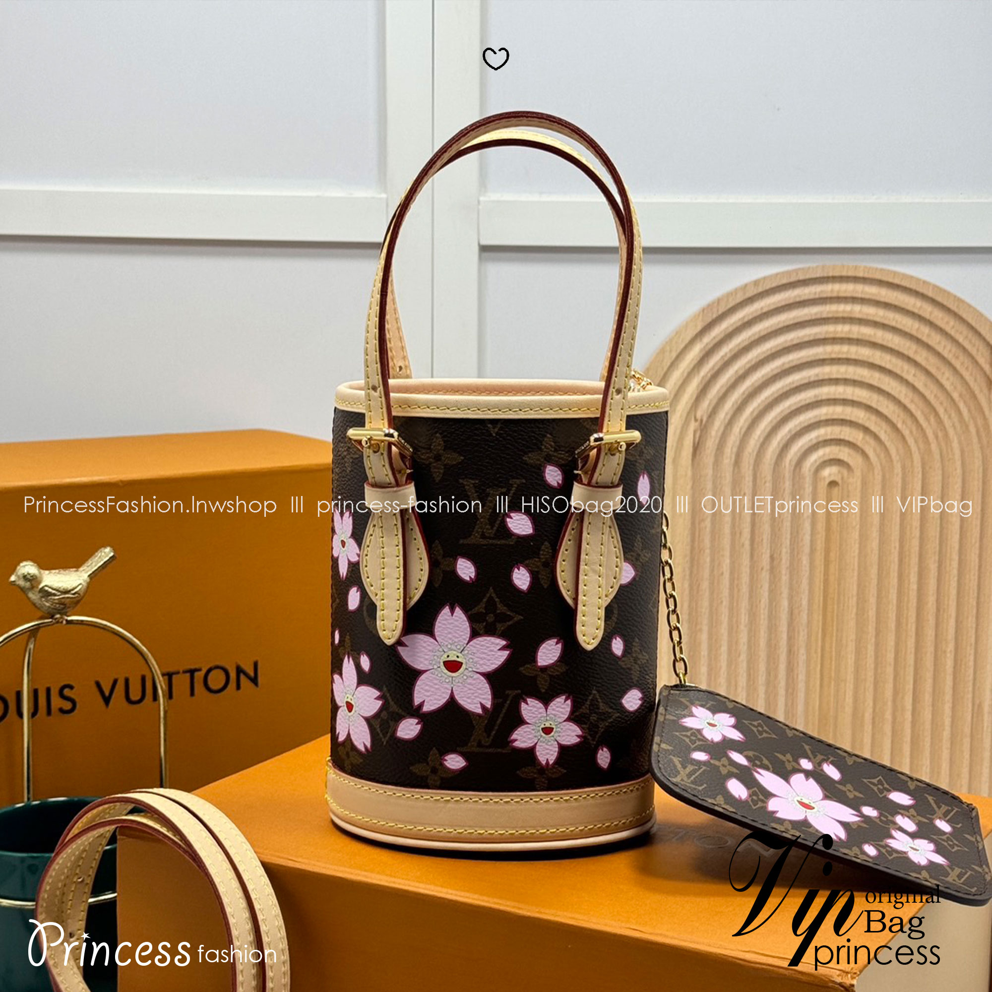 ORI หนังแท้ | LV x TM Nano Bucket Bag ใหม่ล่าสุดมาแรง กับกระเป๋าทรงบัคเก็ต ขนาดกำลังสวย ปรับลุคให้มีชีวิตชีวาด้วยลายดอกไม้ซากุระเชอรี่บลอสซั่ม คอลใหม่สุดเอ็กซ์คลูซีฟ