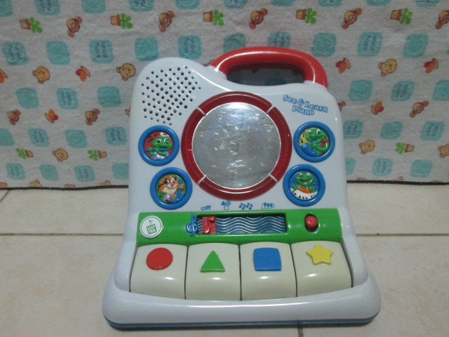 LeapFrog See & Learn Piano ของเล่นมือสอง