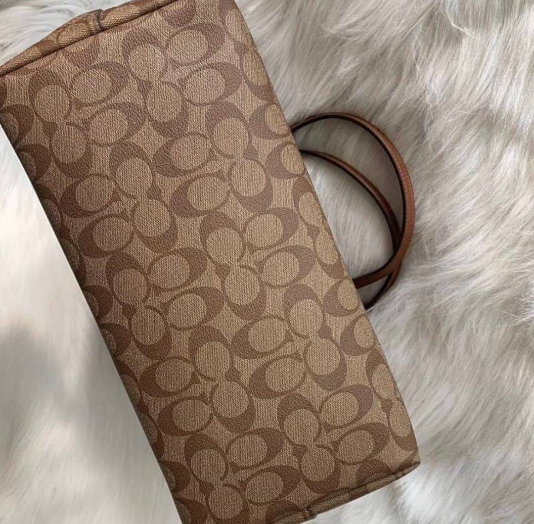 Coach KEITH HARING TOTE IN SIGNATURE CANVAS WITH PATCHES KHAKI MULTI /IMITATION GOLD