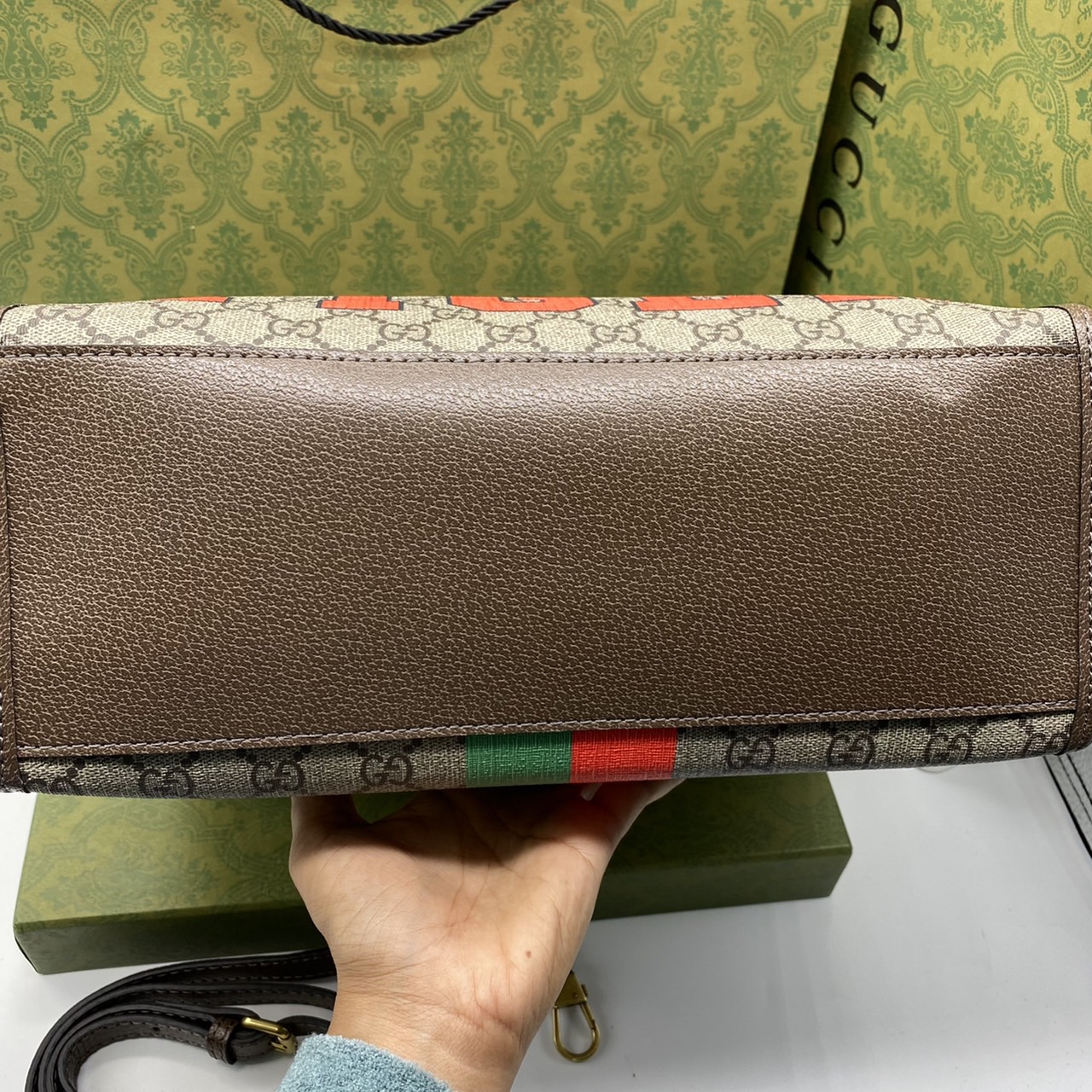 หนังแท้ Gucci Tiger GG small tote bag พร้อมส่งที่ไทย