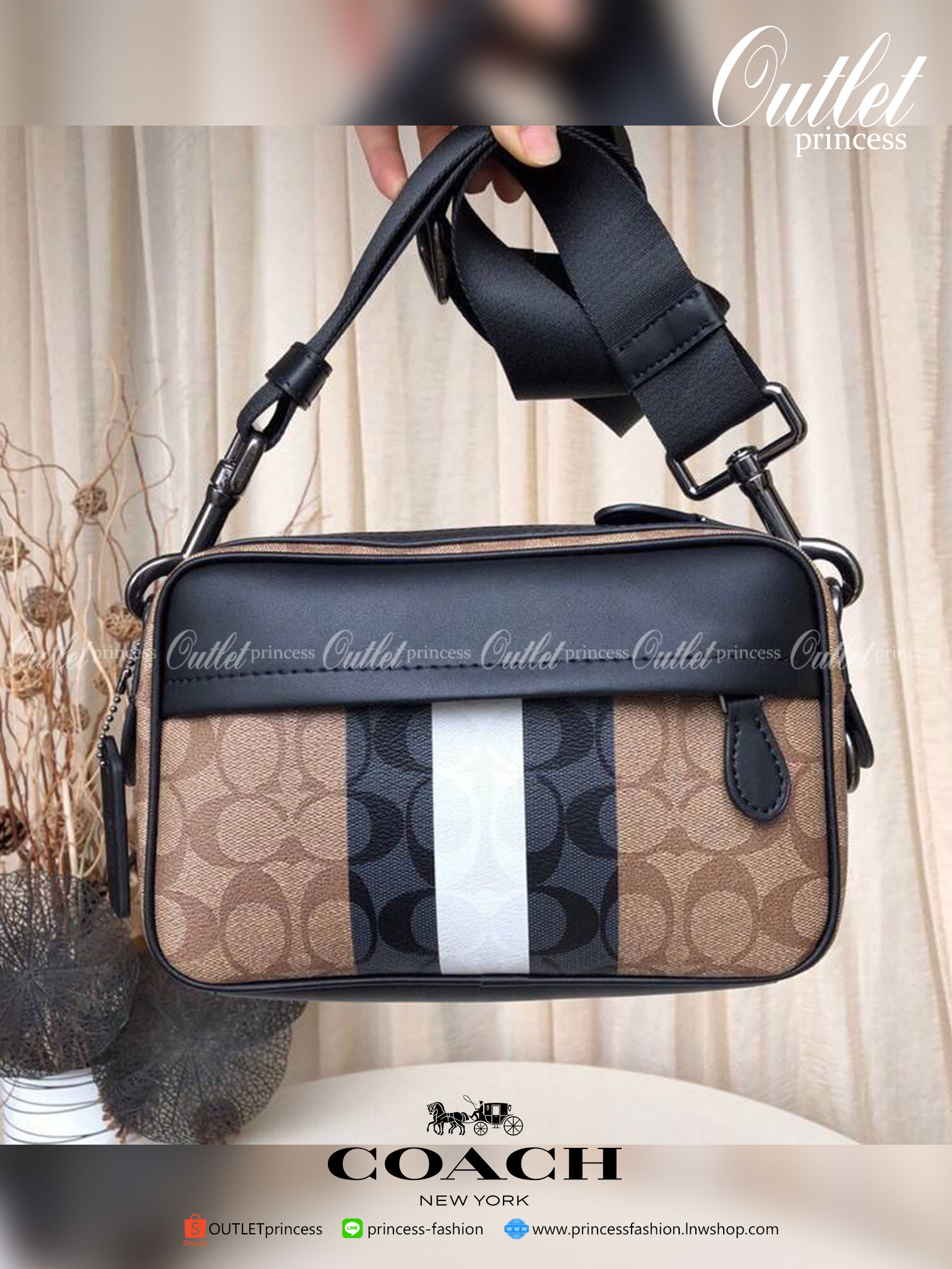 ของแท้ Coach Graham Crossbody กระเป๋าสะพายลายสุดชิค crossbody ทรงเหลี่ยมชาย ใหม่ล่าสุด ภายในกว้างและ มีช่องว่างหนึ่งช่อง