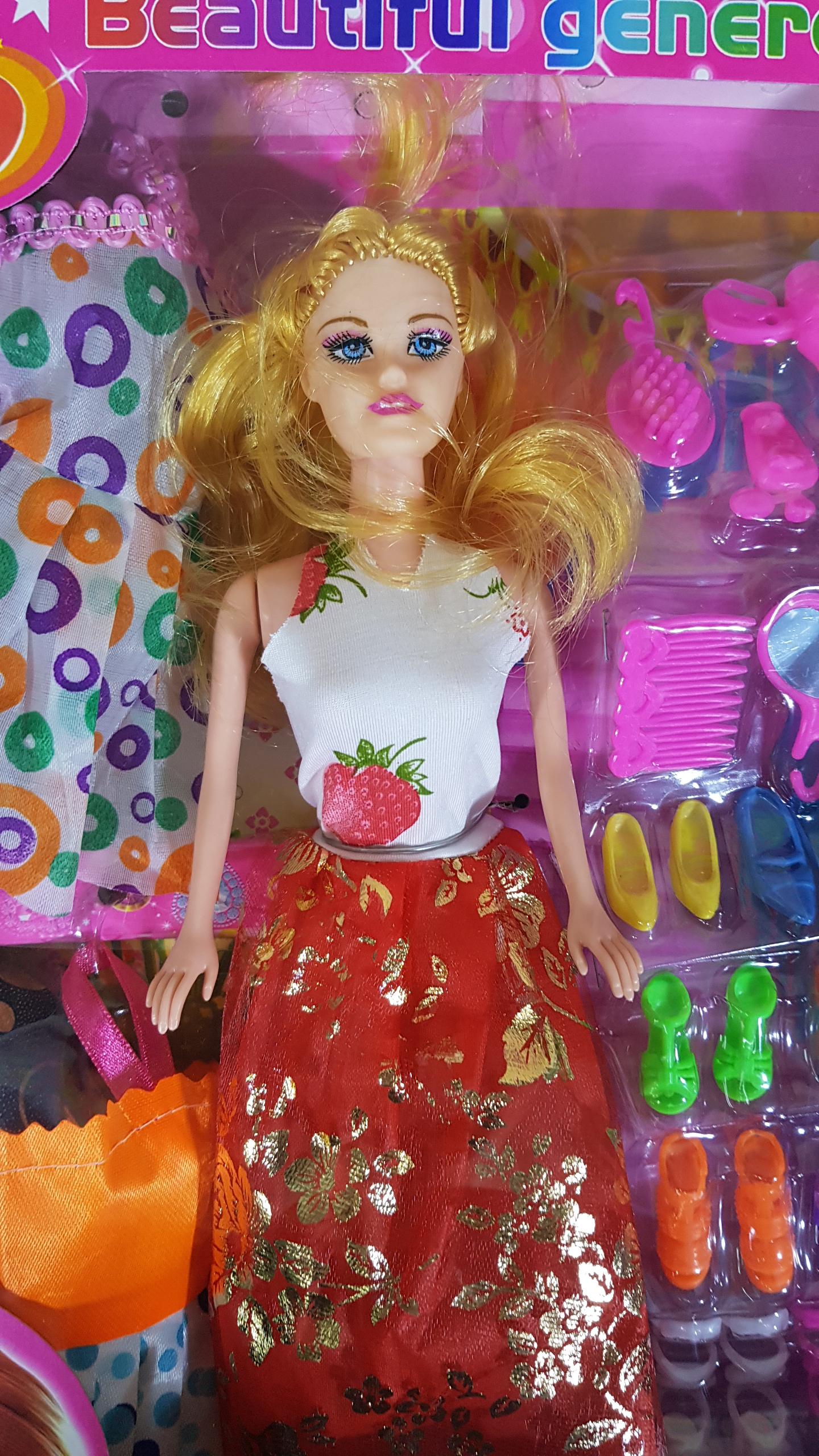 ตุ๊กตาผู้หญิง+เสื้อผ้าและร้องเท้า (No.8838G15)