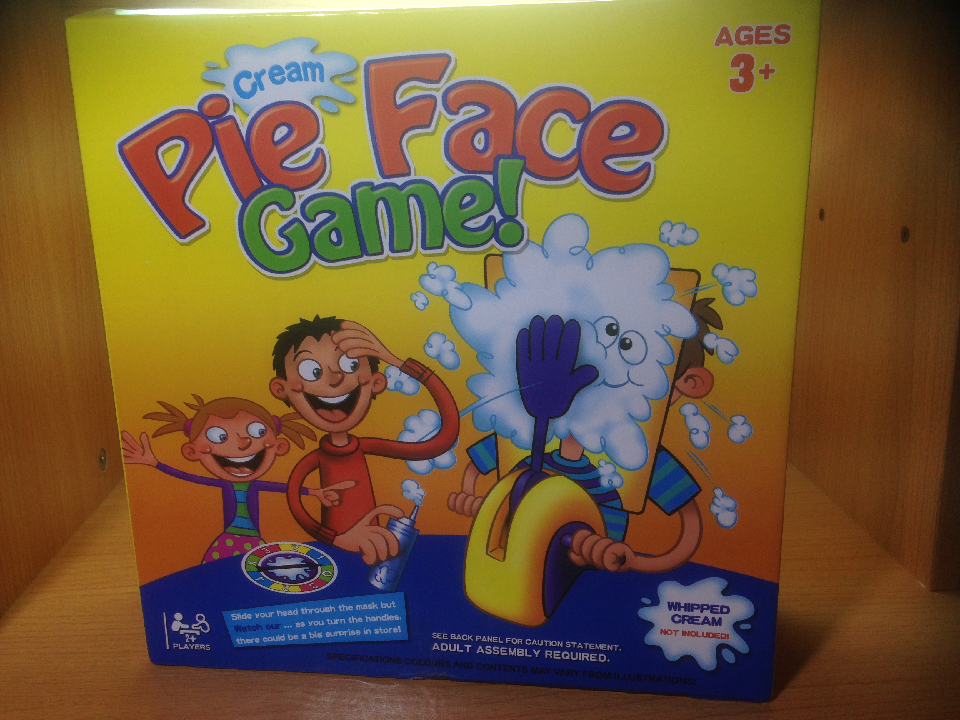 เกมปาครีมใส่หน้า Pie face Game