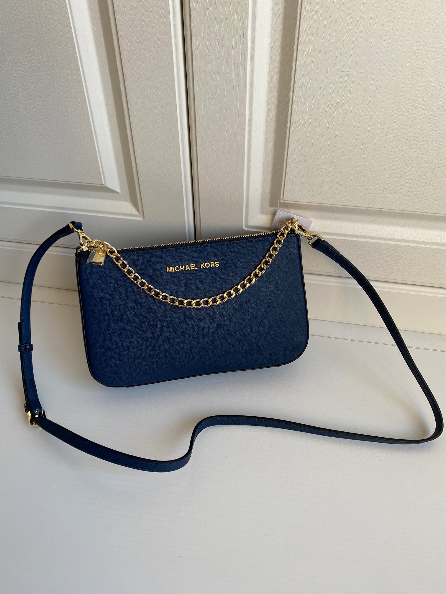 MICHEAL KORS SAFFIANO CROSSBODY BAG / MK Chain Pouchette Bag พร้อมส่ง 4 สี กระเป๋าสะพายข้าง ทรงสวย วัสดุหนัง SAFFIANO คุณภาพดี สวยอยู่ทรงแข็ง