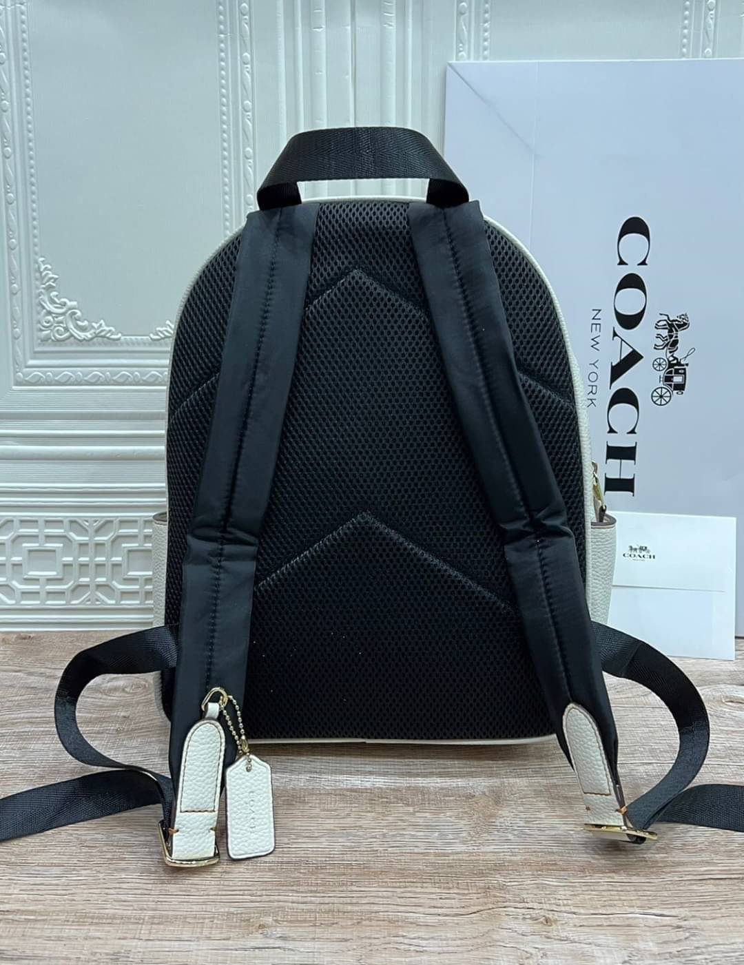 COACH Court Backpack In Signature Canvas With Tiger พร้อมส่งที่ไทย