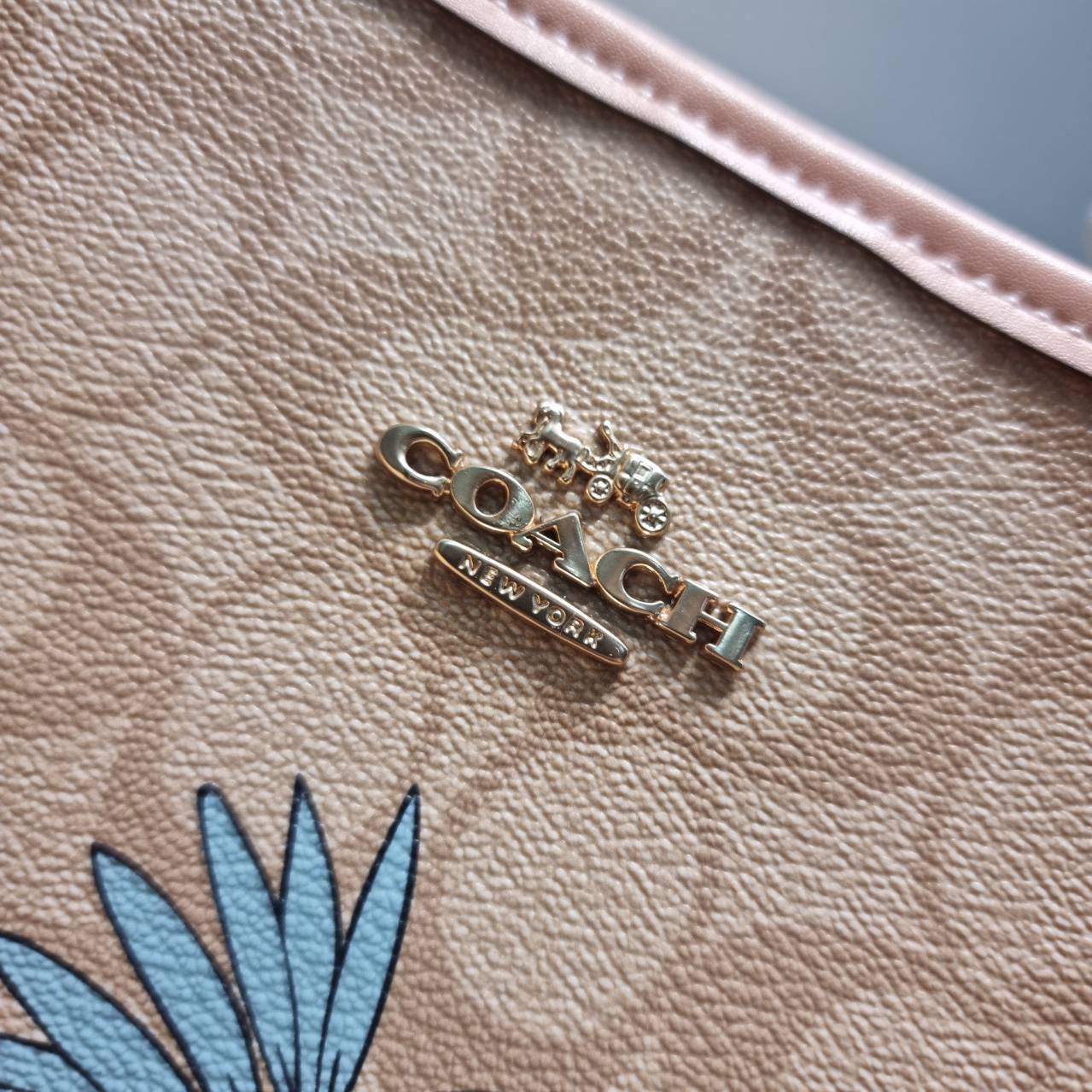 CU394 COACH x OBSERVED BY US CITY BUCKET BAG IN SIGNATURE CANVAS กระเป๋าทรงบัคเก็ต ดีไซน์ลวดลายดอกไม้น่ารักน่าใช้ เกรดท็อปออริ 1:1 สลับแท้