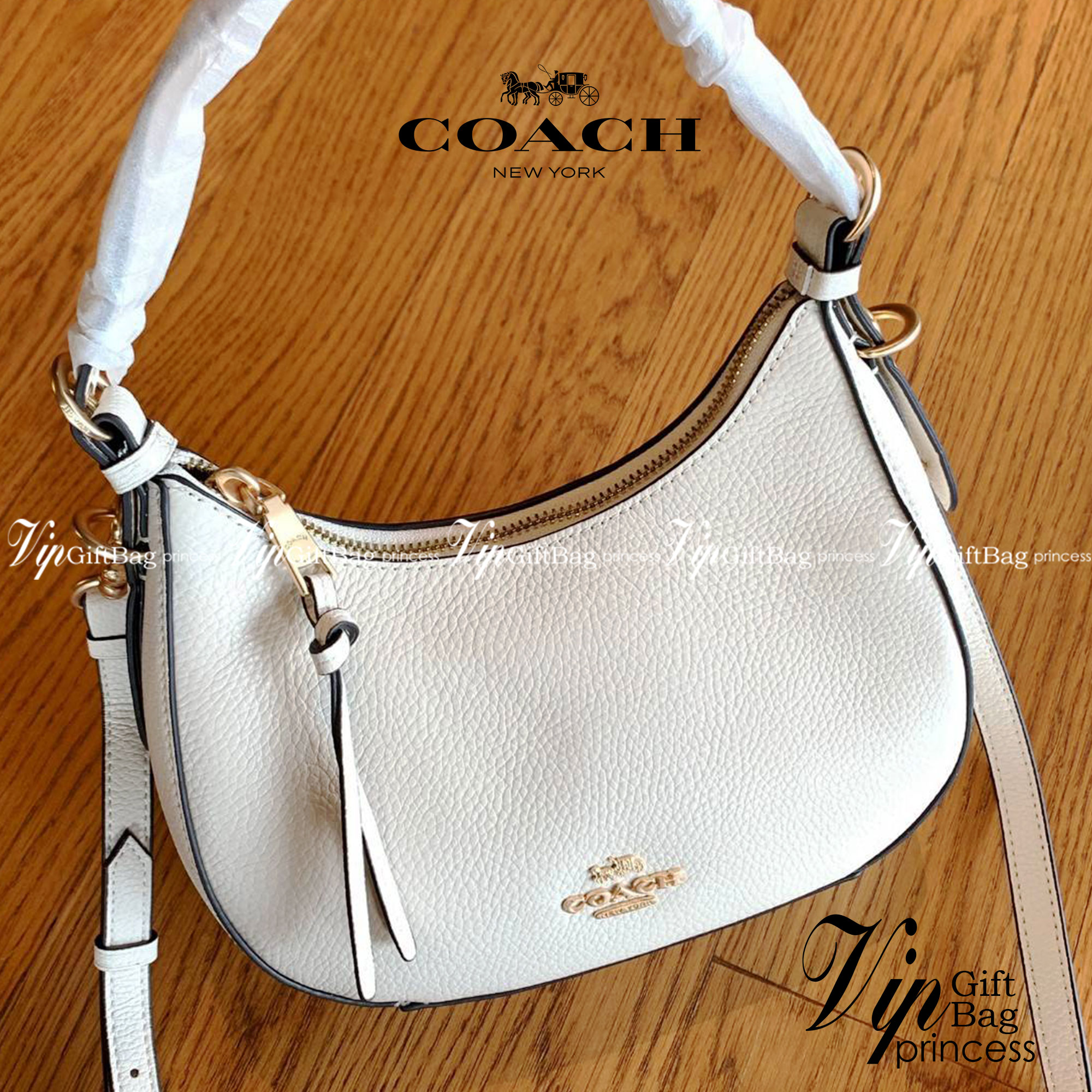 COACH KLEO HOBO BAG ((C7257//C6809//C6807)) พร้อมส่ง คุณภาพเกินเบอร์เลยจ้าา จำนวนจำกัด! กระเป๋าคล้องไหล่หรือสะพายข้างได้ Hobo รุ่นใหม่ล่าสุด ดีไซด์รูปทรงให้ดูเรียลขึ้น หนังแท้นิ่มสวย เปิดปิดกระเป๋าแบบซิปมีหนังห้อยลงมา ภายในกระเป๋าสามารถใส่กระเป๋าเงินใบยาว