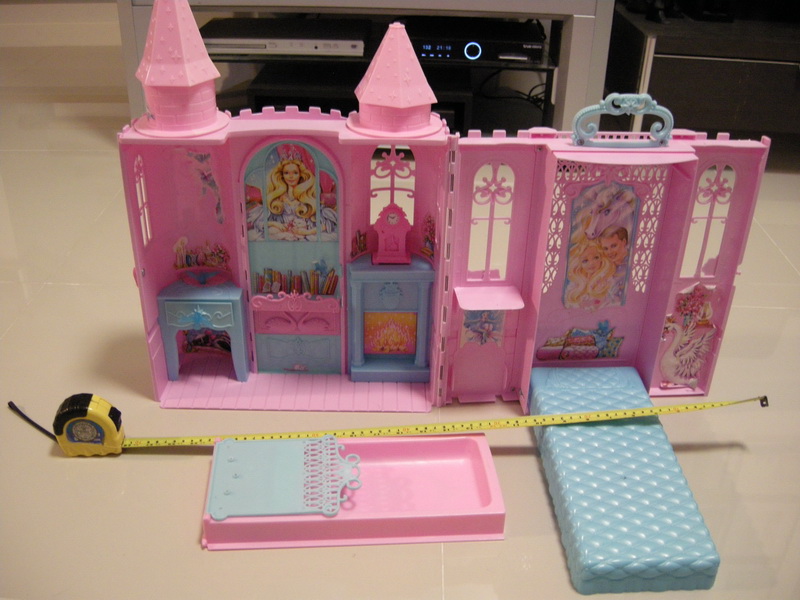 BARBIE SWAN LAKE ENCHANTED CASTLE หลังใหญ่ค่ะ มือสองแต่สภาพเหมือนใหม่มากค่ะ